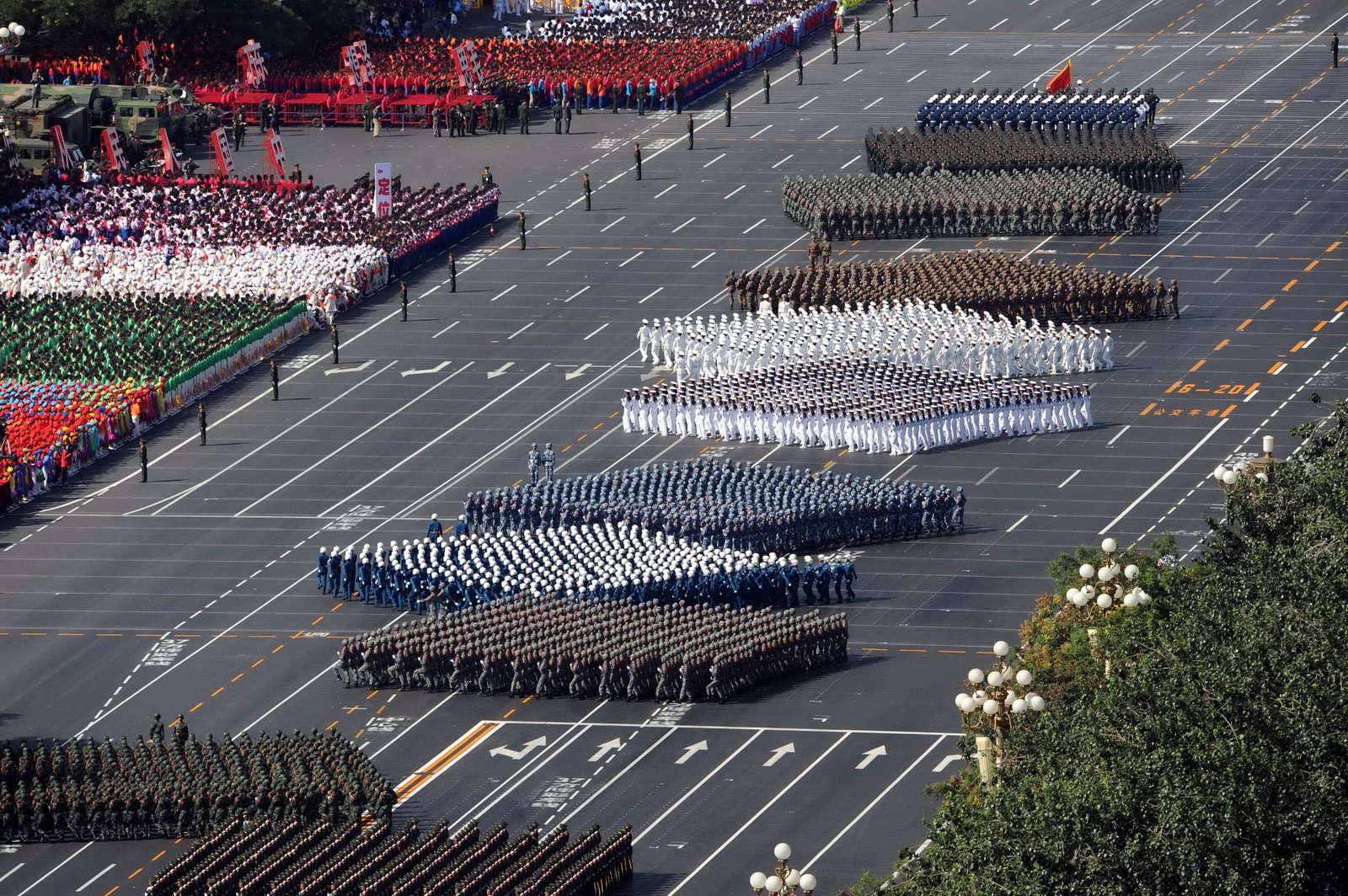 100周年阅兵图片图片