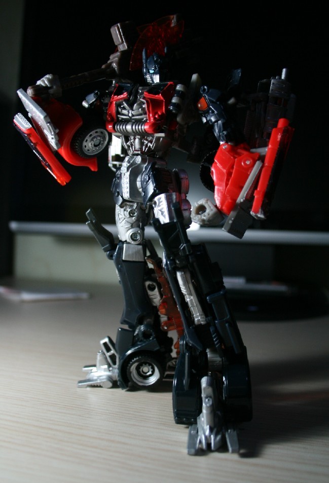 变形金刚3真人版联盟级战斧擎天柱