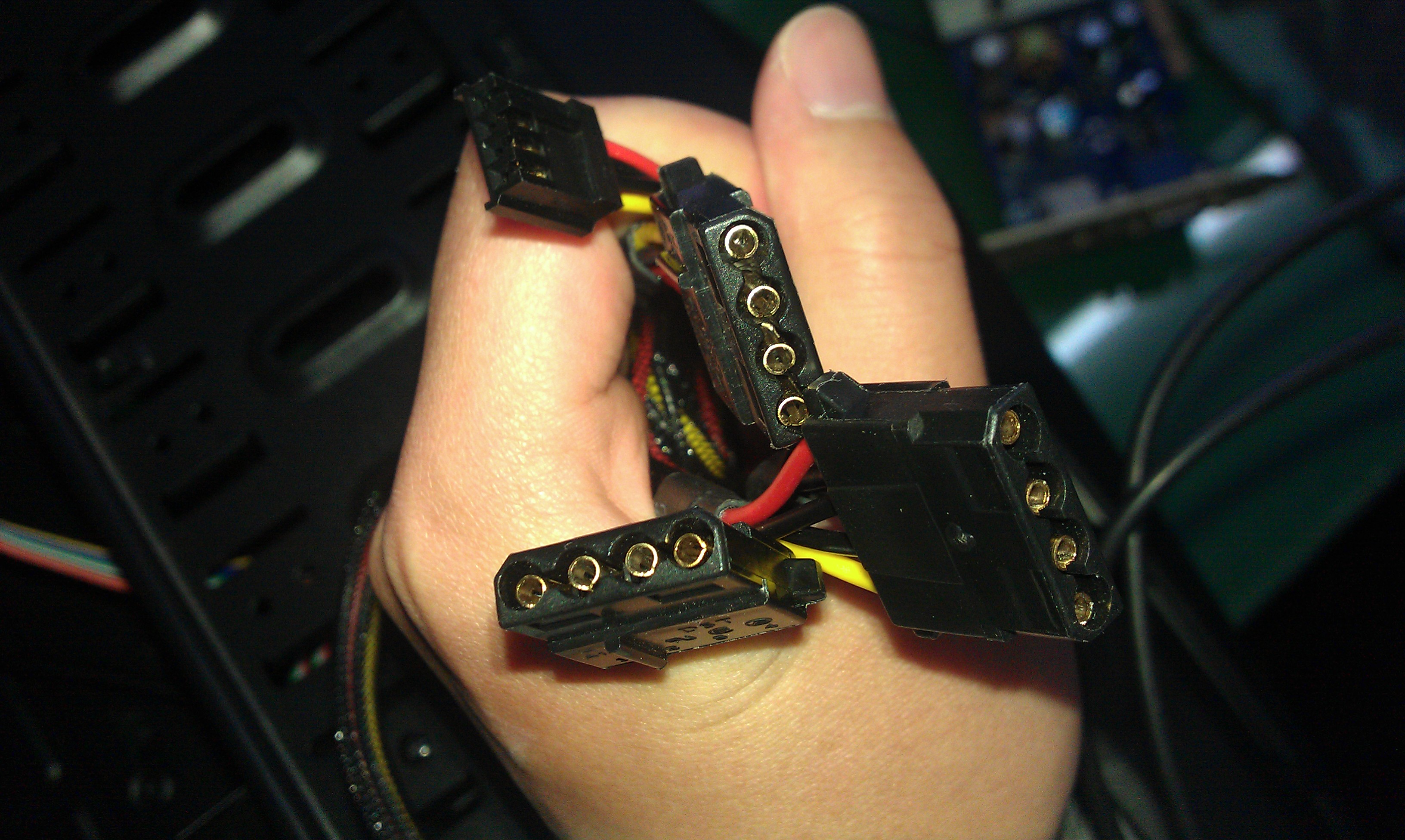 硬件求助显卡电源是6pin8pin需要买转接线吗买那种