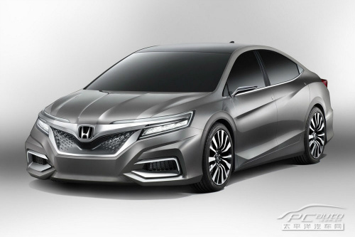 冈本的新车很骚啊