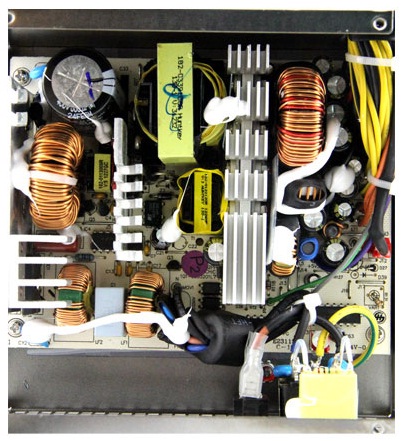 [硬件求助] 同是299,航嘉wd500,jumper500 选哪个呢?