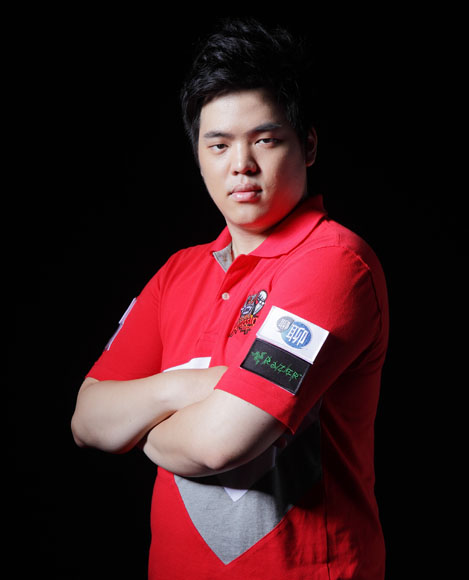 [外服资讯]azubu tpa新成员登场:战术分析师-史益豪(叉烧)