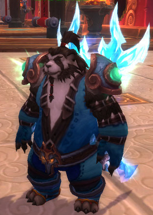 披风:图中为[wow,item,24454,cn[耐久迅捷披风]],对于某些玩家来说这