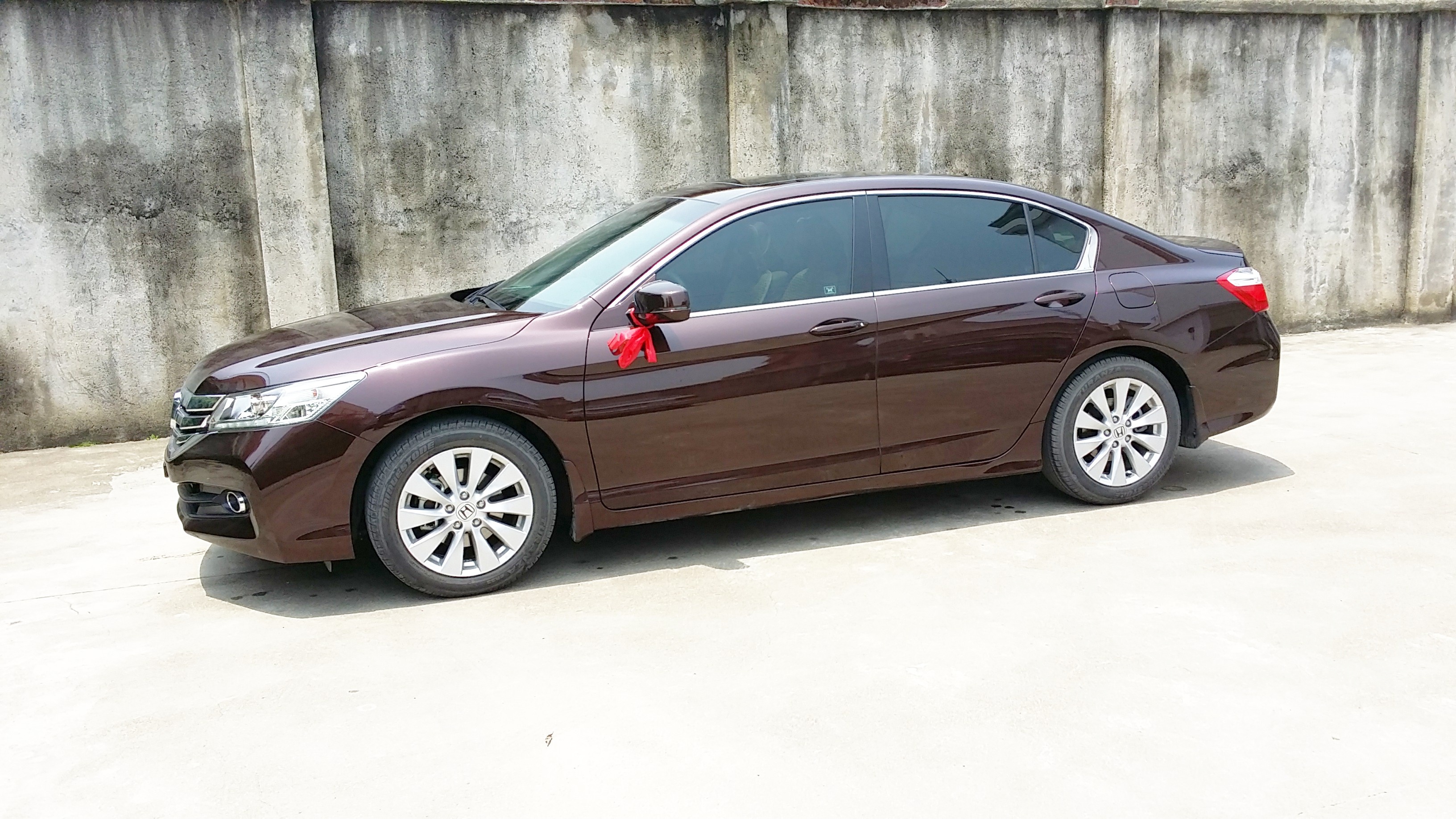 小众车给车版买系列9代雅阁24地球梦伪酒红琥珀金提车作业附01血照片