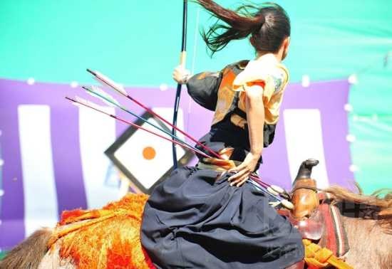 美其名曰游戏文化一航战出击一生一箭一箭一生从舰娘说起的和弓物语