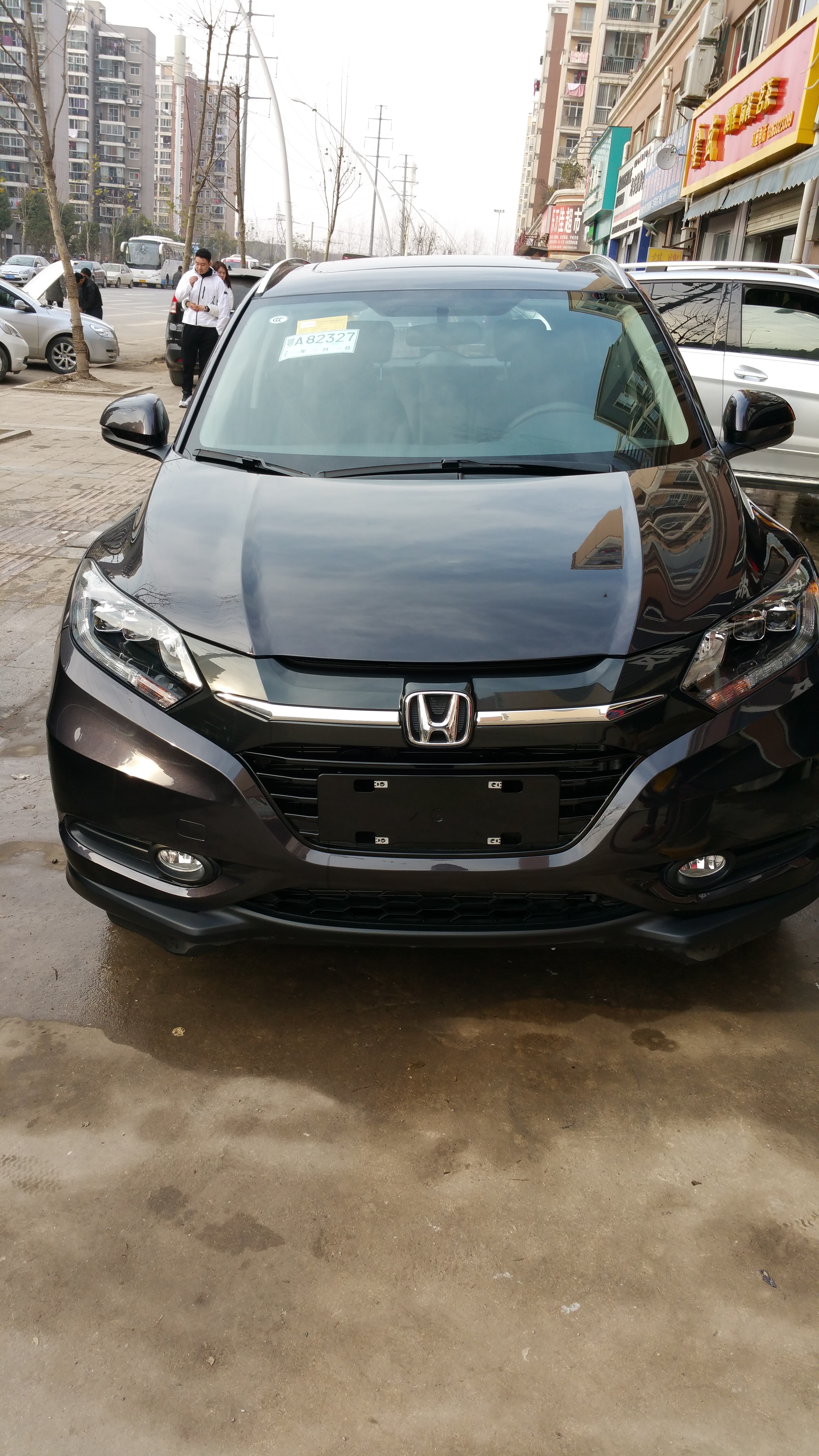 发帖防一血缤智18玫瑰黑2驱豪华版简易提车作业