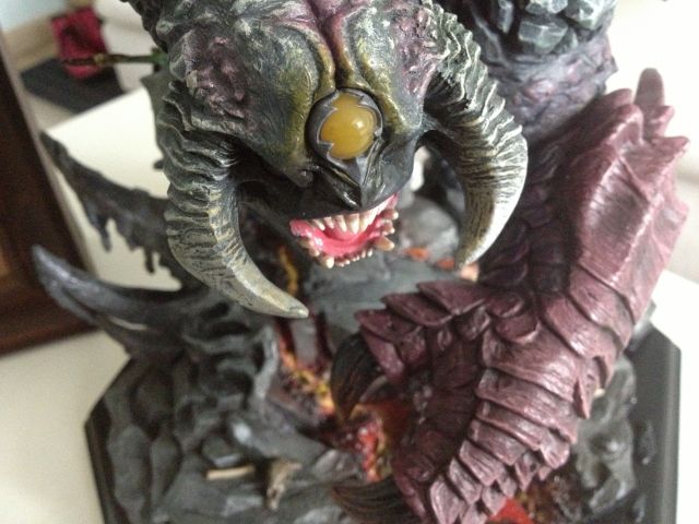 nga水友直播开箱肉山手办土豪收下我的膝盖