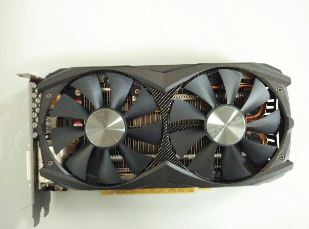 昨天买的索泰960送三星ssd那个已到货帮忙看下有啥问题没