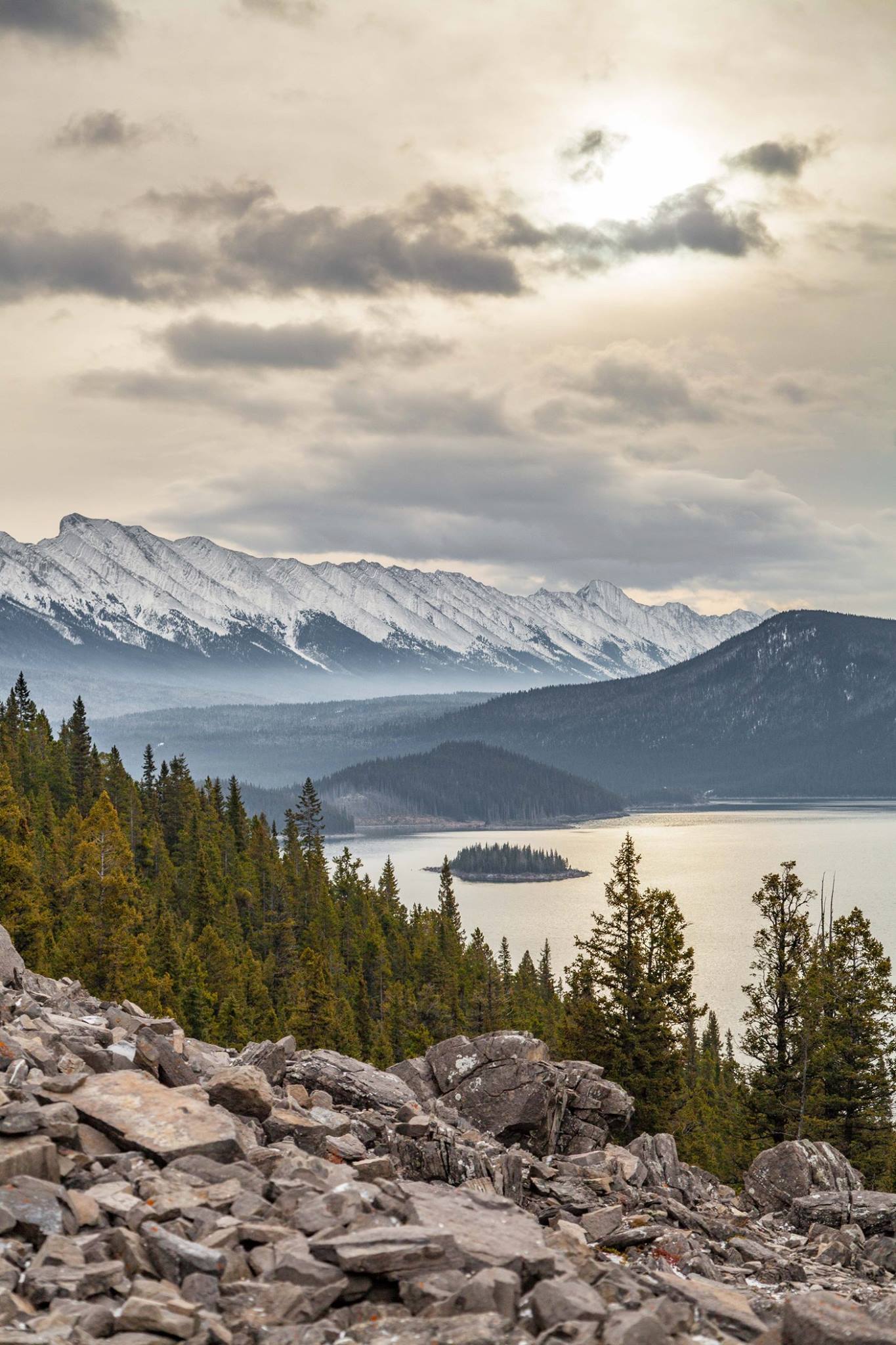 小剧场你们感受下踏青摄影雪地重登断背山kananaskis的说走就走的旅行