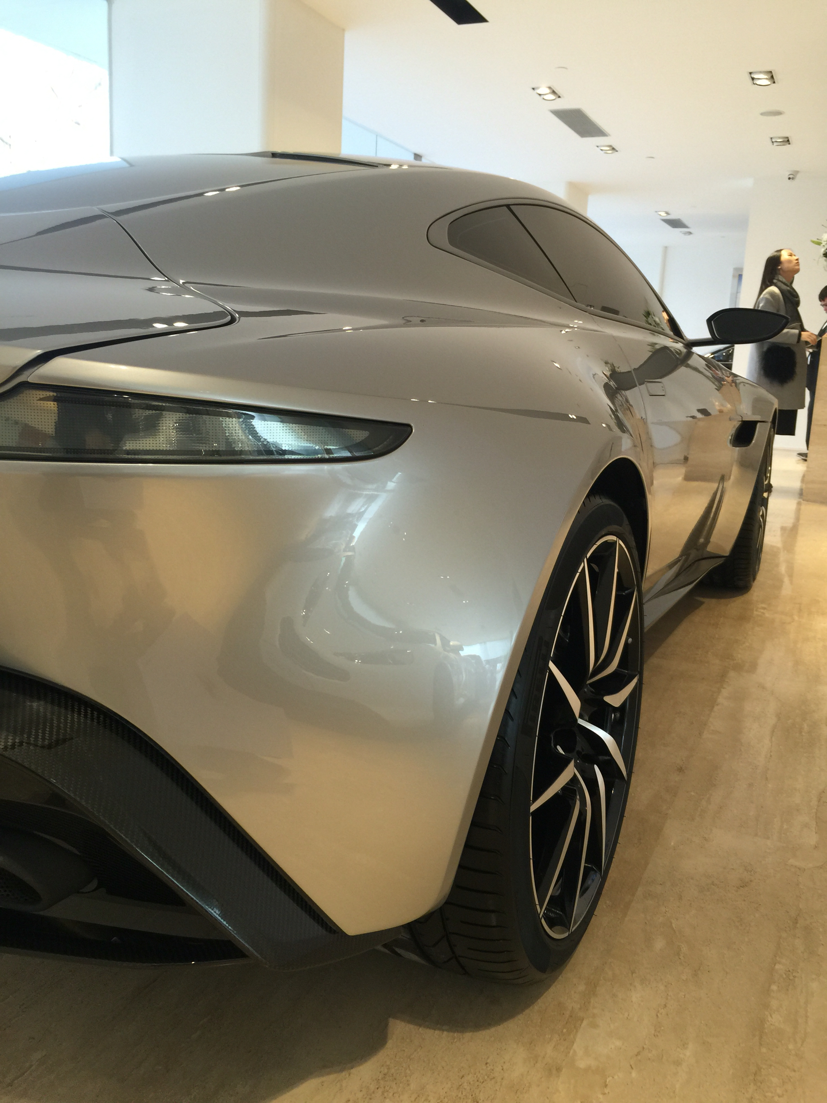 饱眼福,英伦超跑你喜欢哪个