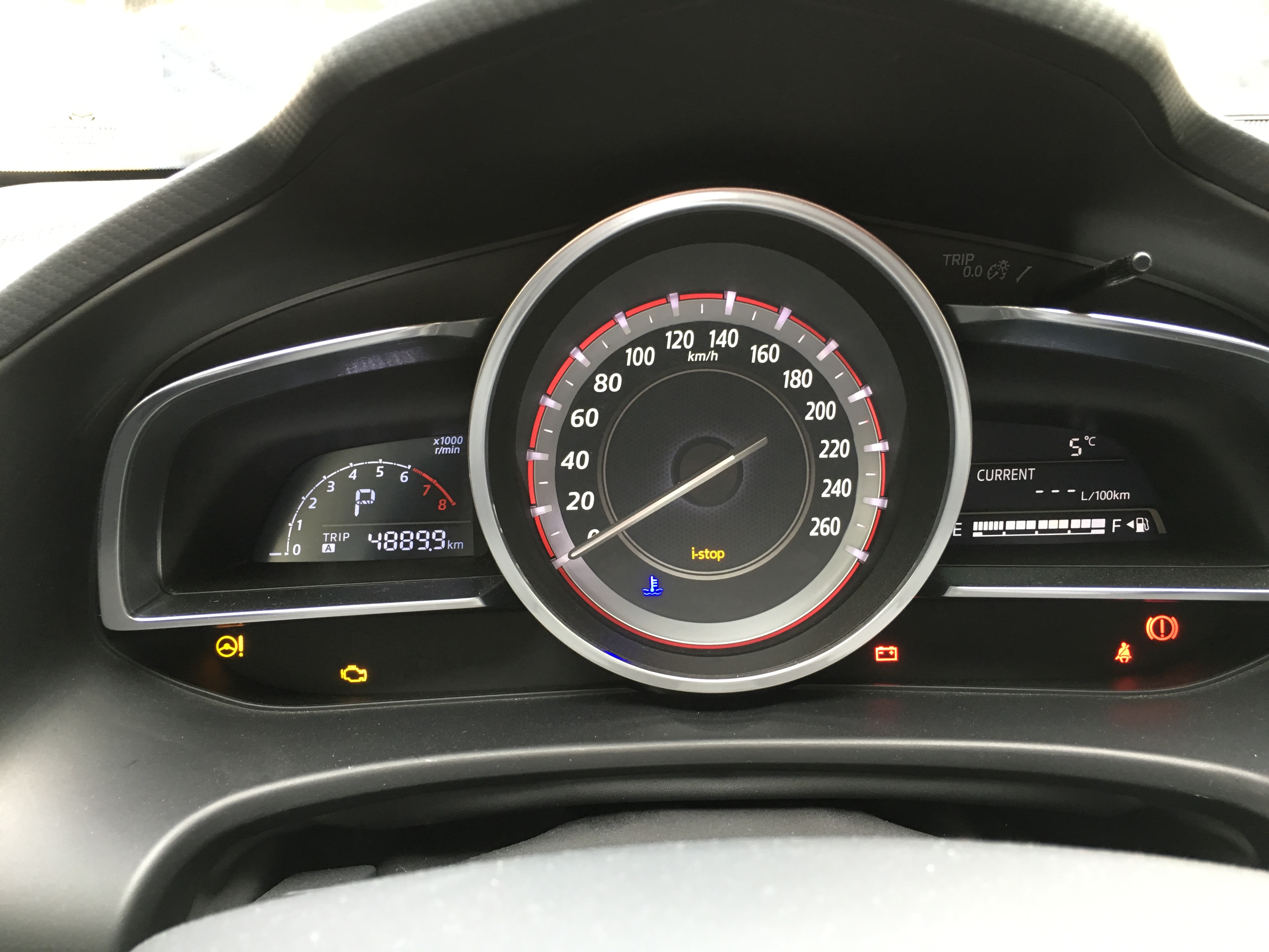 很急这个情况是电瓶没电了吗新电瓶这样正常吗