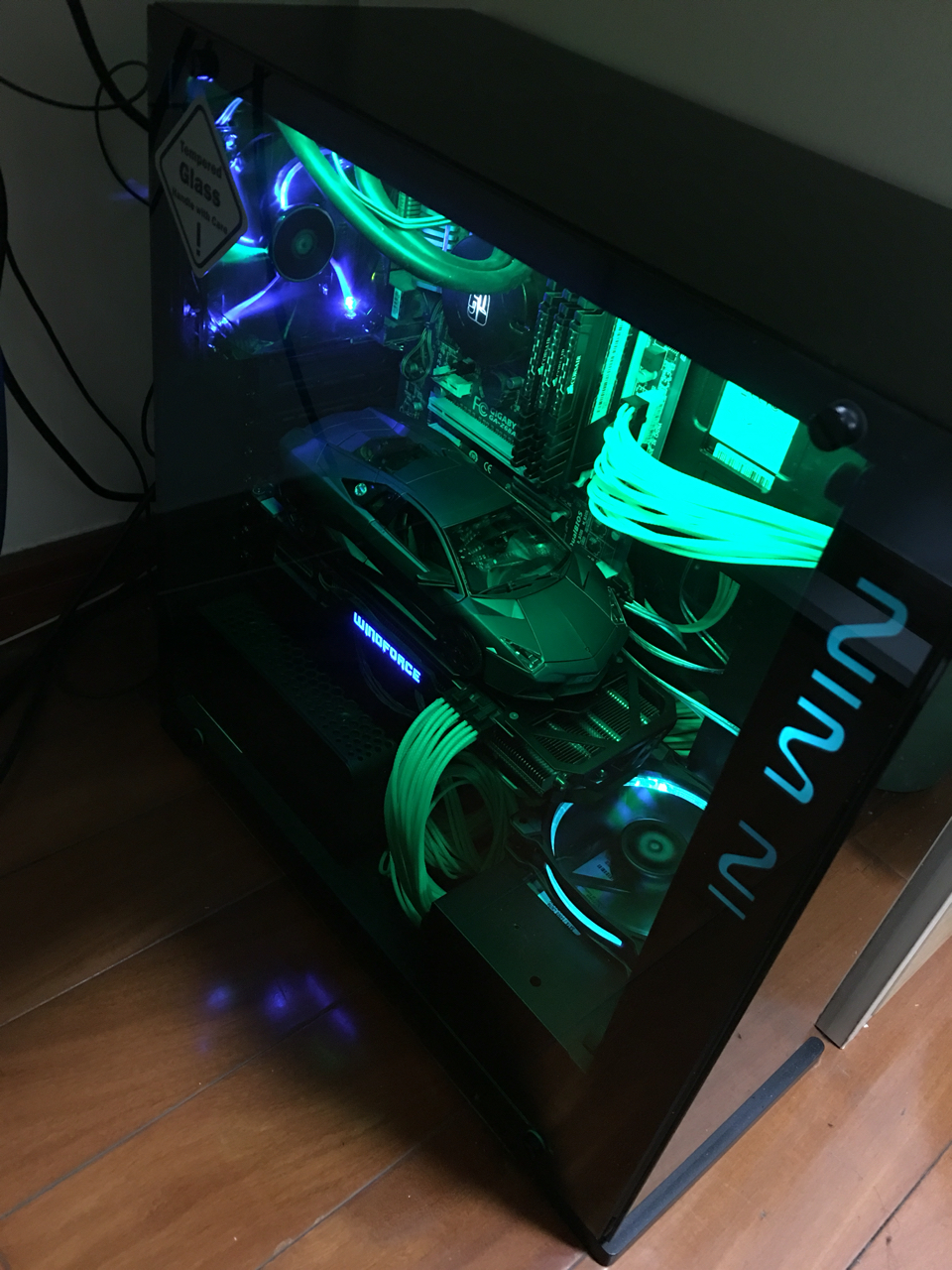 [机箱选择]双侧透的迎广805怎么样,其他双侧透机箱求推荐