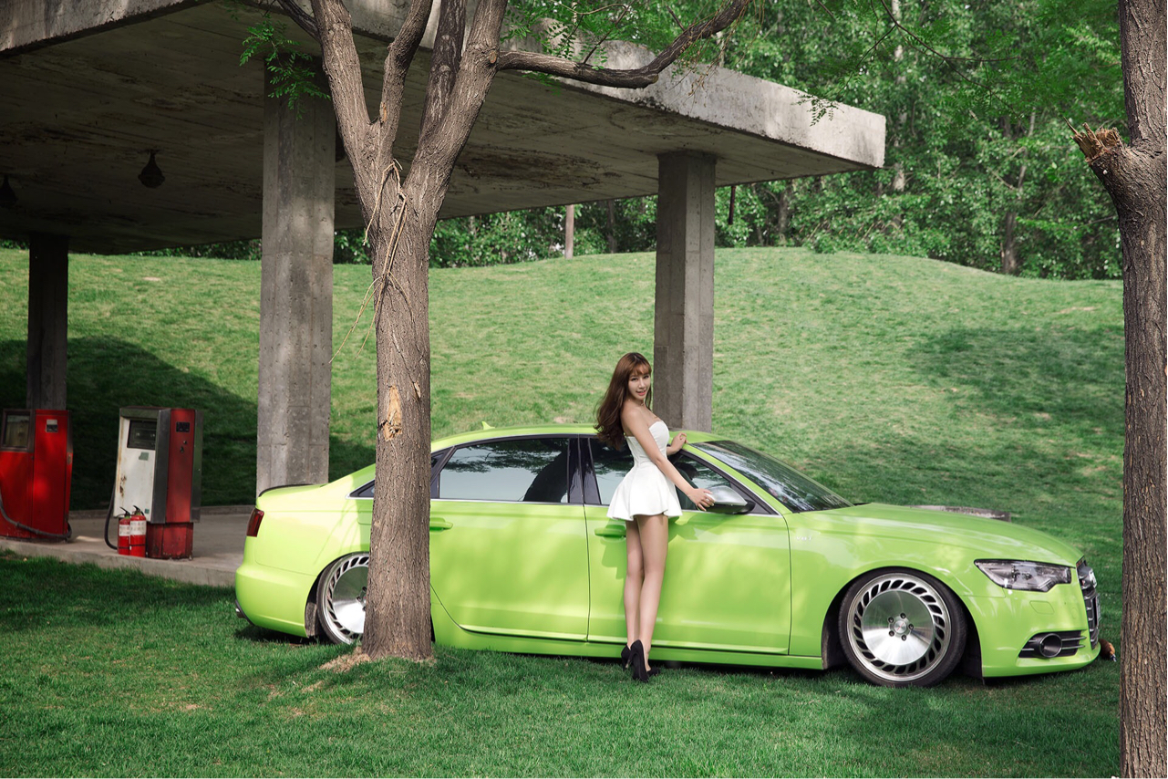 [车模当车模?]这绿色的a6l我给满分,车模你们给几分?