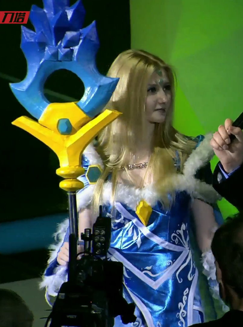 大毛这波cosplay好羞耻啊