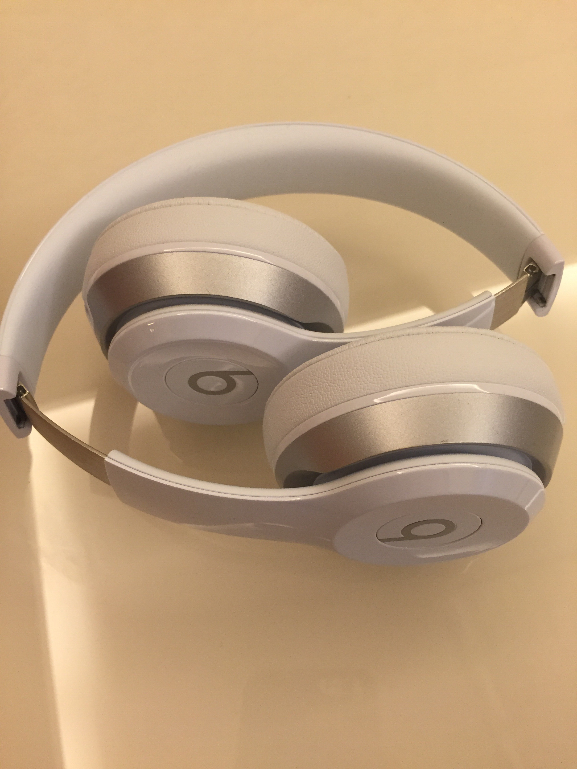 这是一个悲伤的故事关于solo2耳机