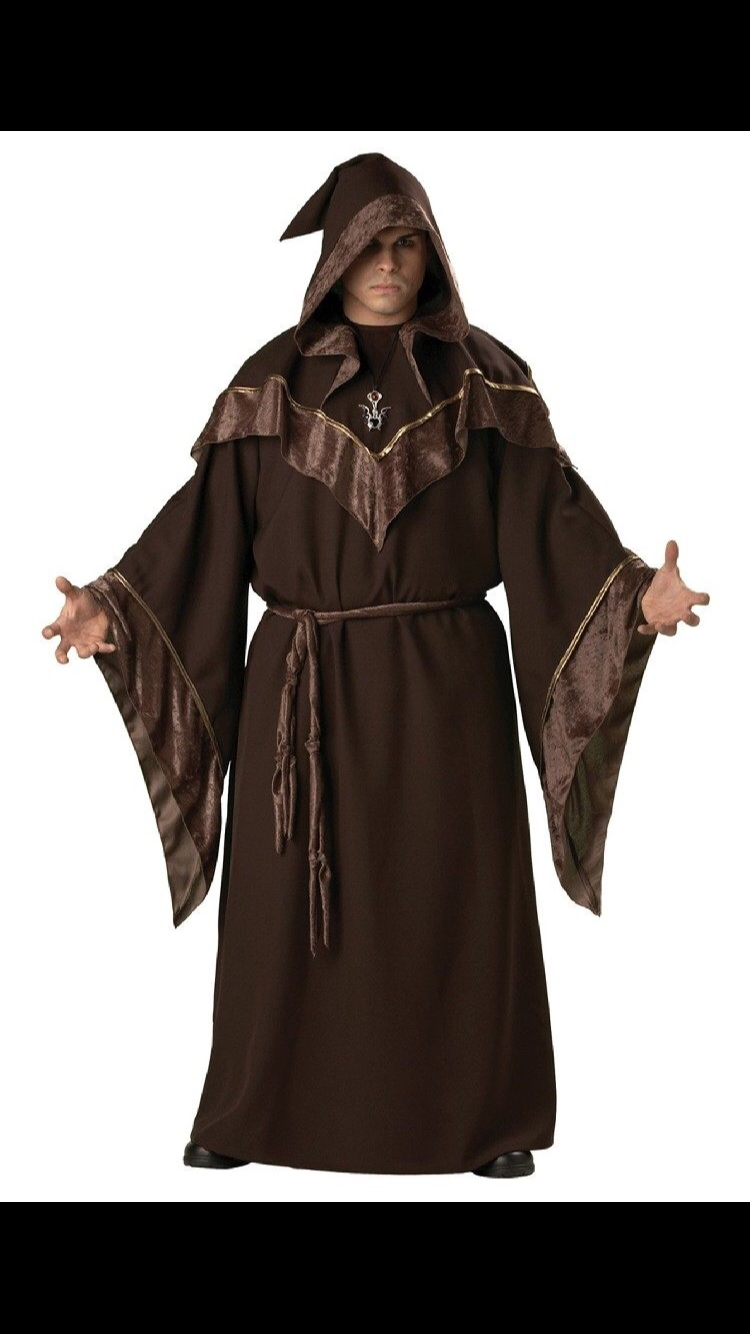 想买一件类似法师的长袍去看电影就是这样的该怎么形容呢
