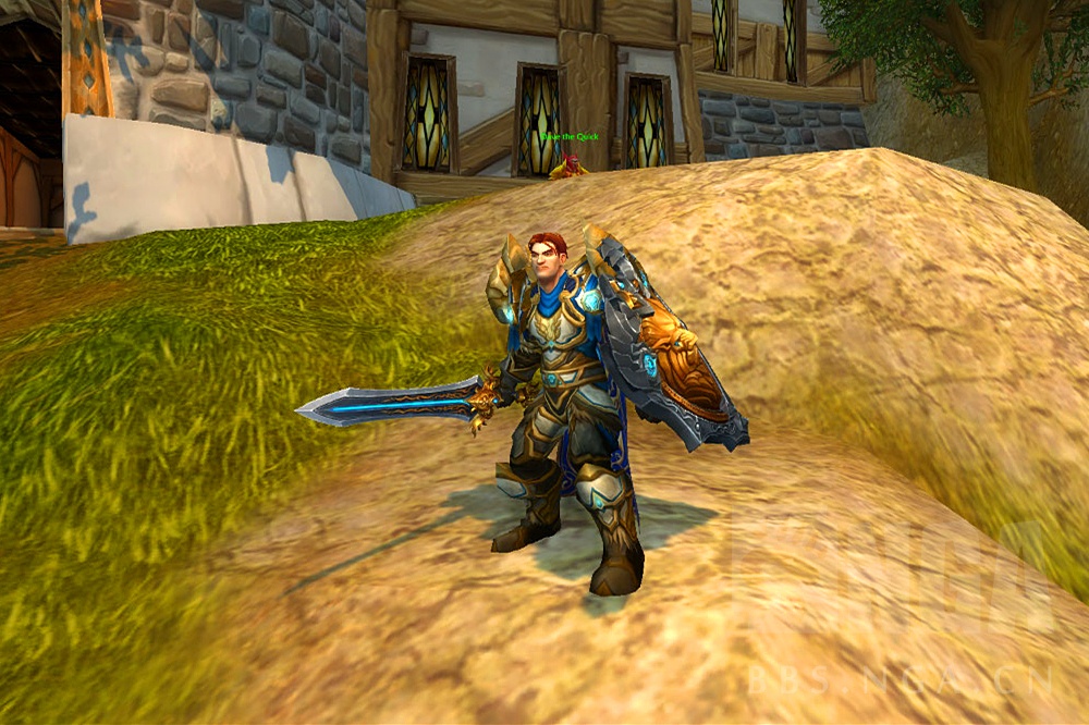 这是圣骑士的t9(联盟版),可以在十字军的试炼门口找npc直接购买,腰带