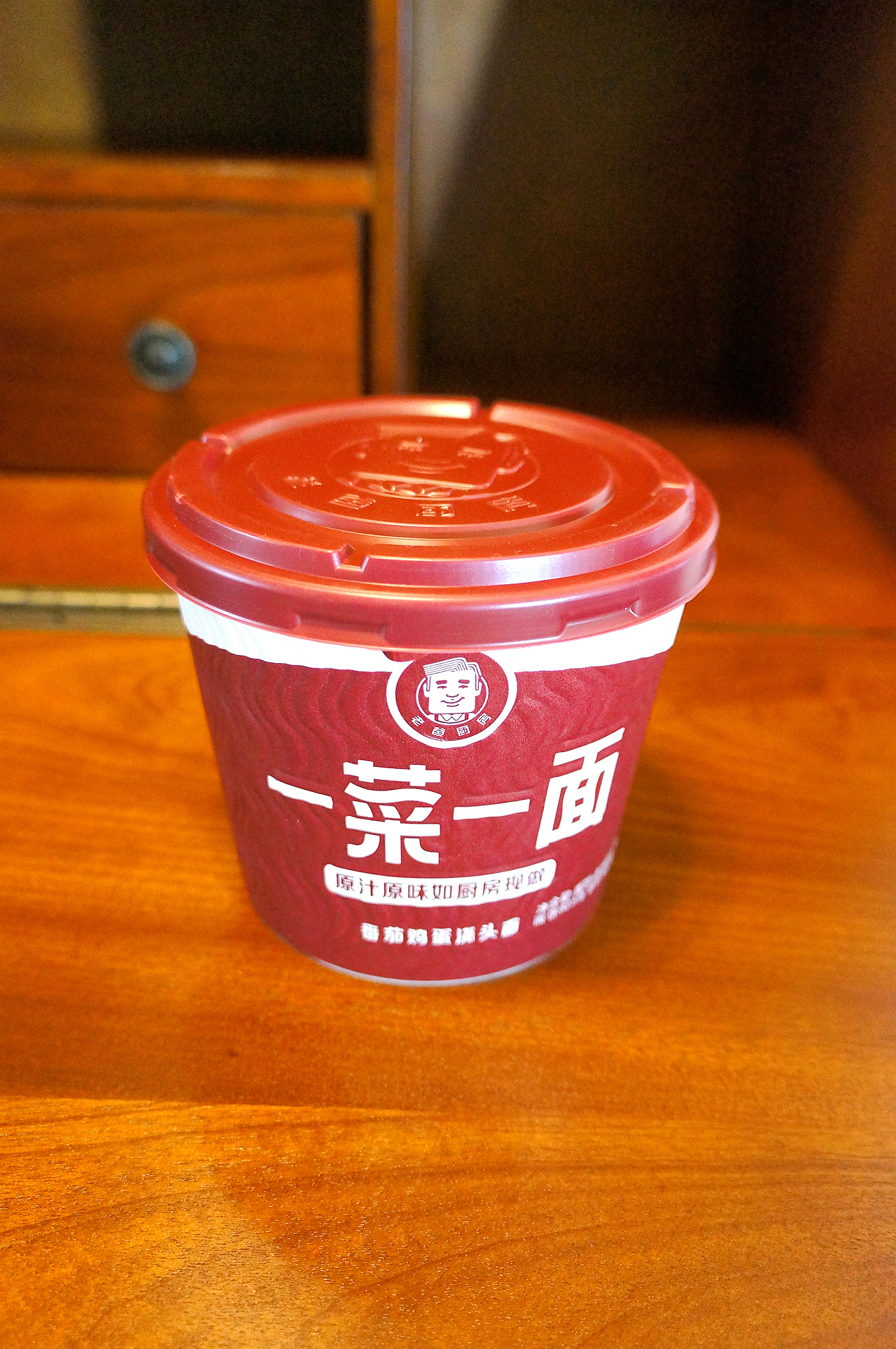 泡面达人的自我修养今麦郎老爸厨房一菜一面番茄鸡蛋浇头面112g碗装