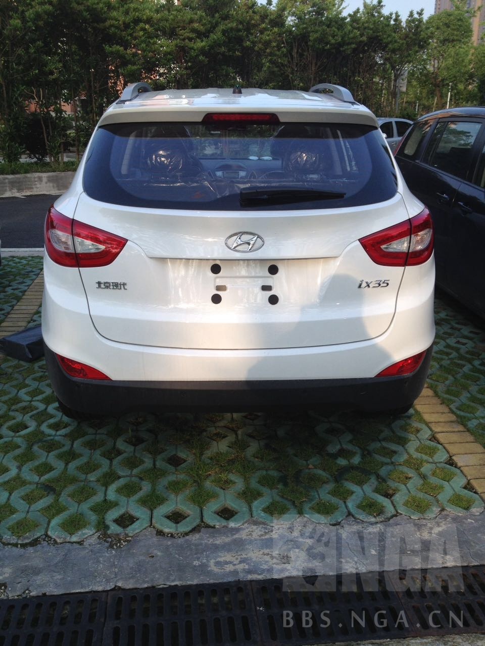 [车版专栏-提车作业]白色现代ix35简单作业防一血