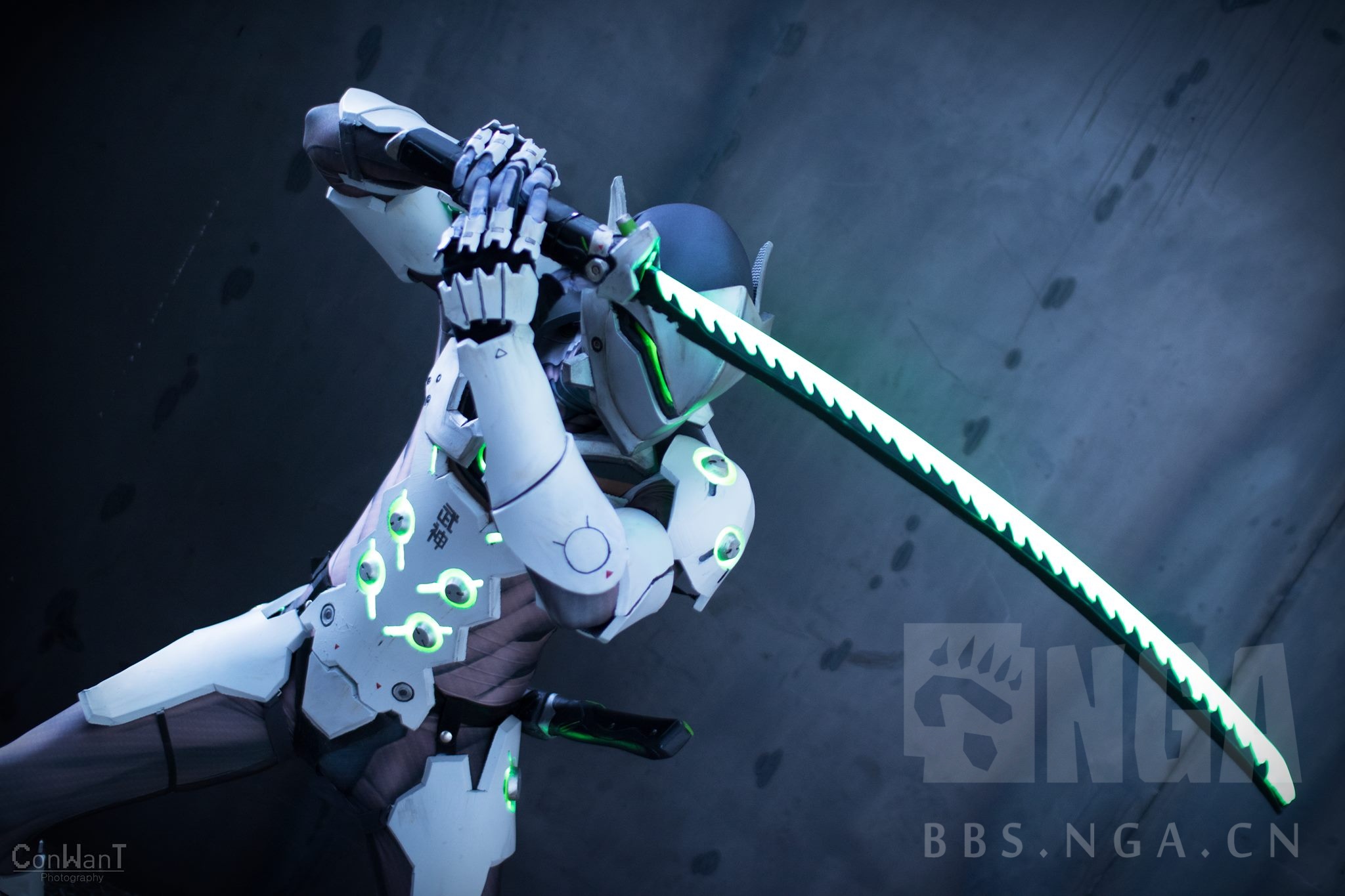 [同人创作] 守望先锋神级cosplay - 源氏