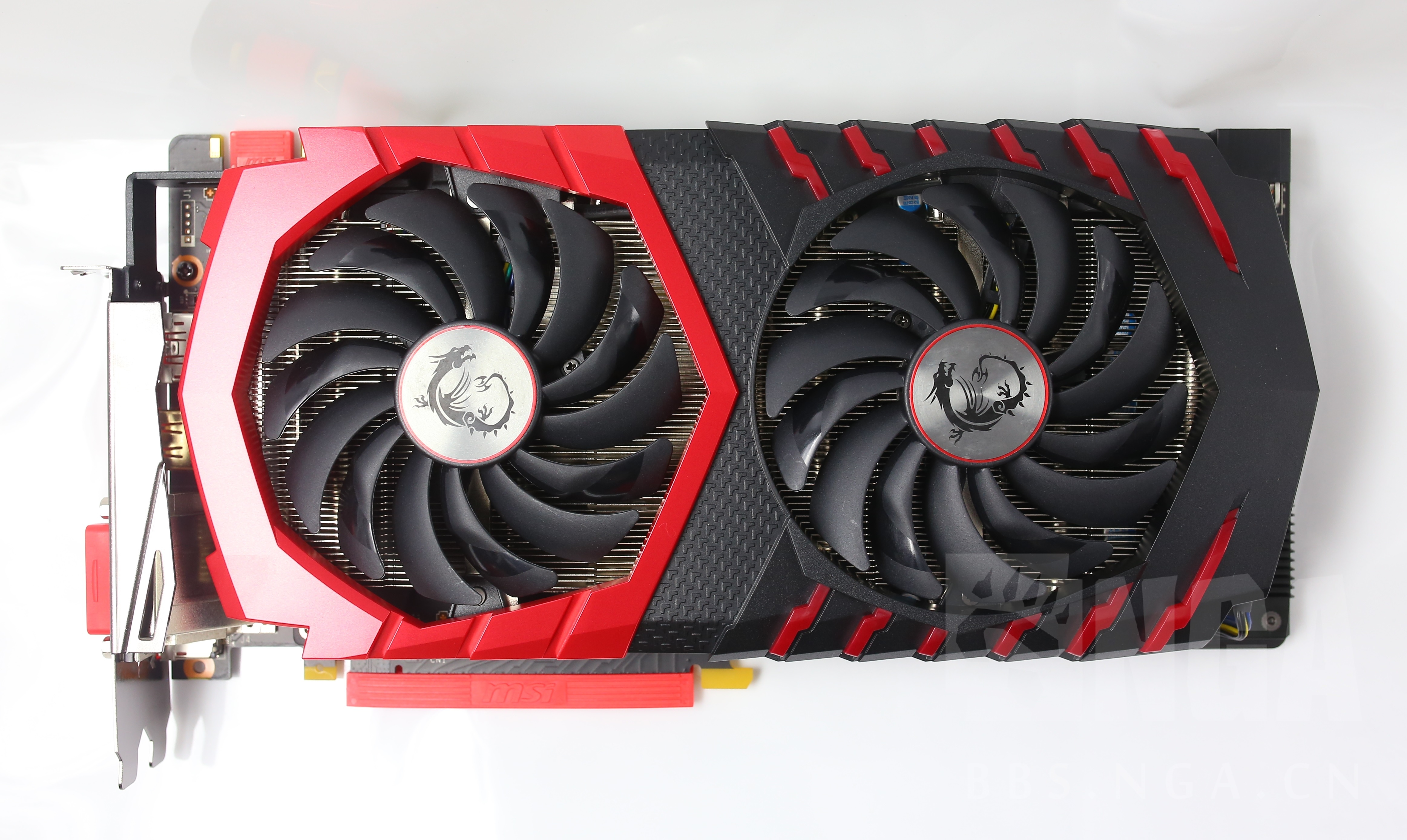 作业贴四年老机升显卡微星红龙1070开箱简测及守望屁股中的数据参考