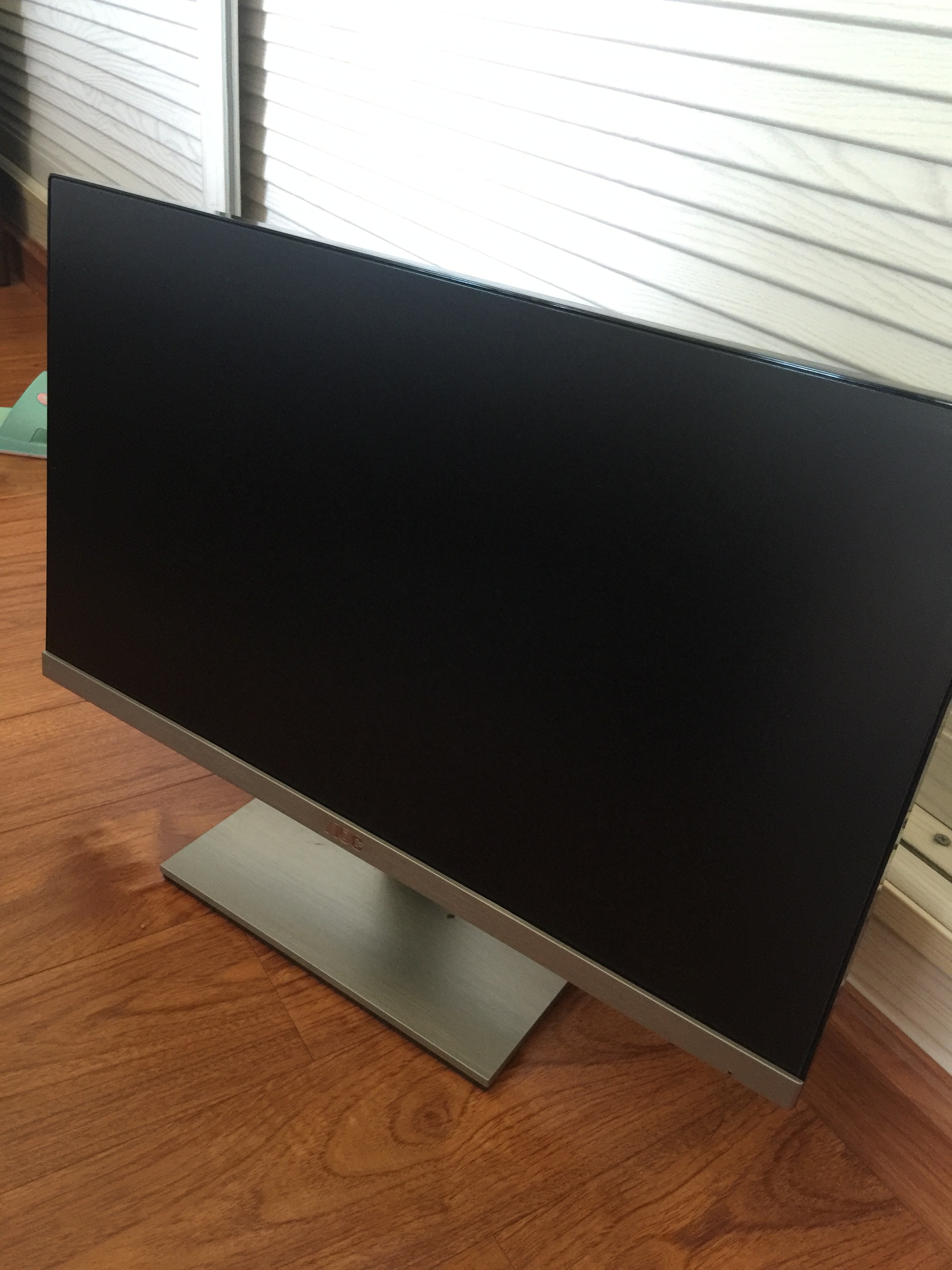 电脑外设显示器aoc236723寸1080p￥520