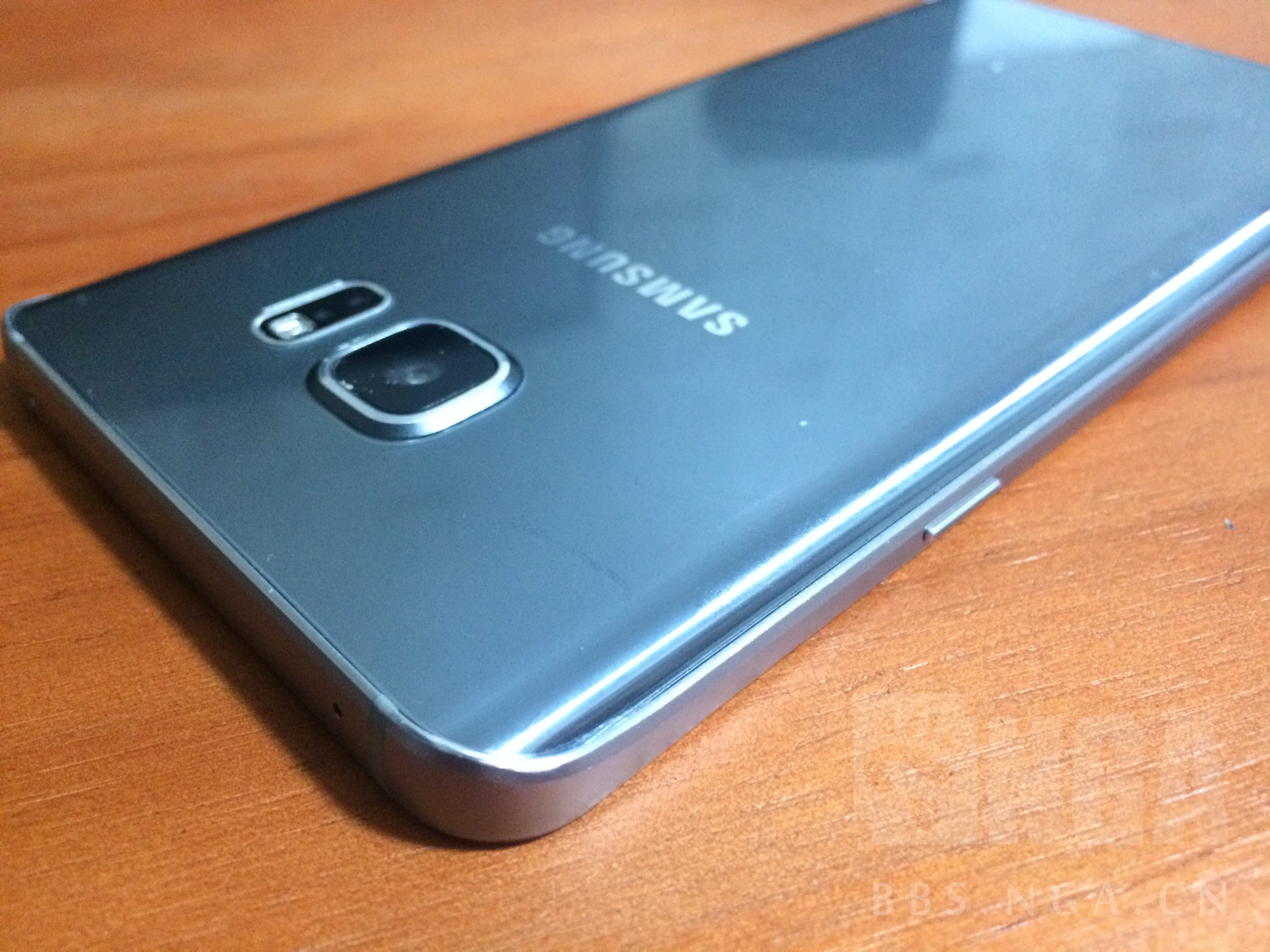 手机平板手机三星note532g港行2600元