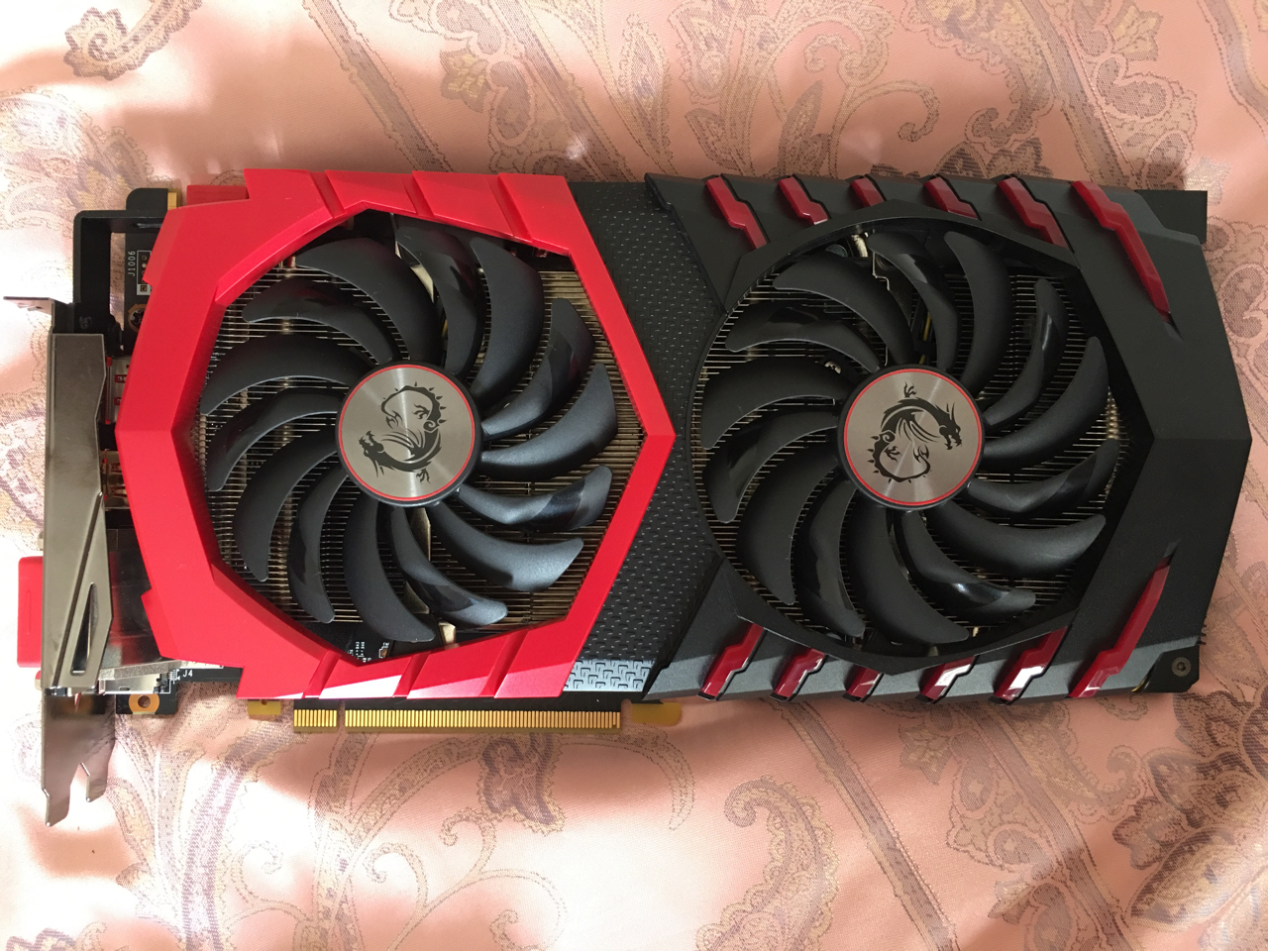 已出[已出][电脑硬件] 2700出售微星红龙1070