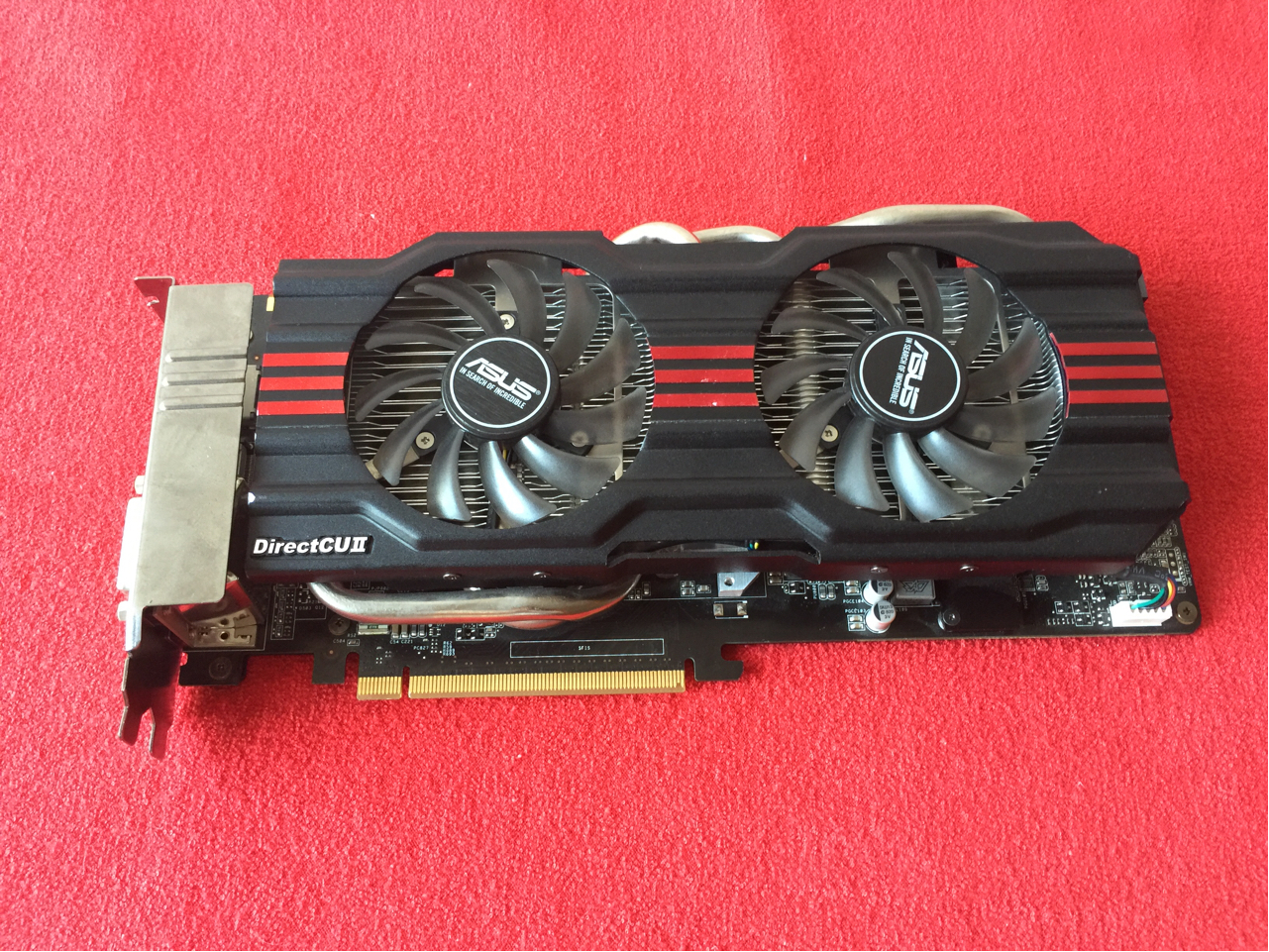[电脑硬件]出一张gtx770华硕 770元出