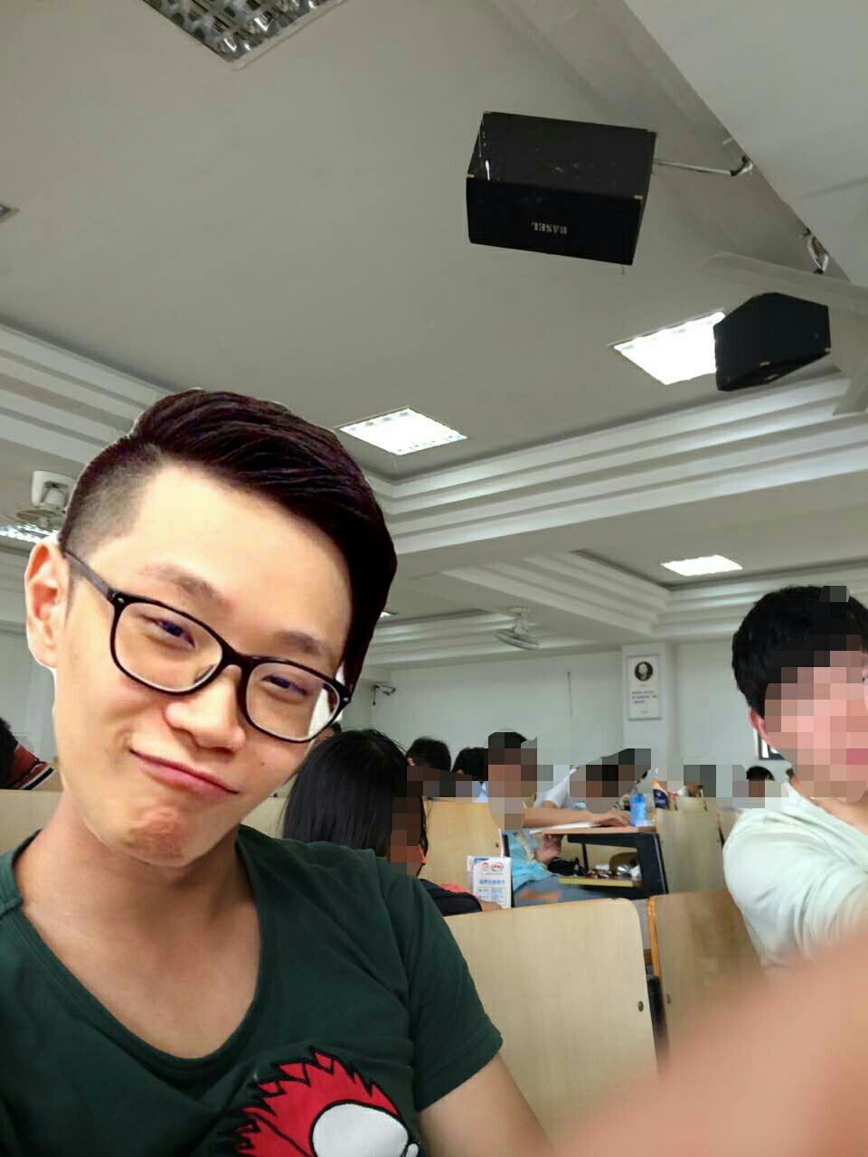 吐槽当把jamlee的头p到自己身上