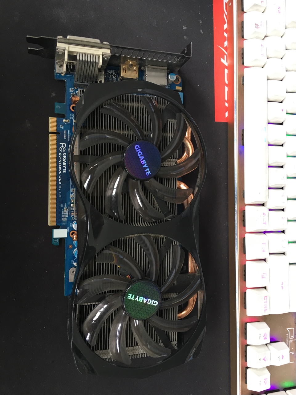 上海出自用技嘉gtx6602g显卡罗技g602