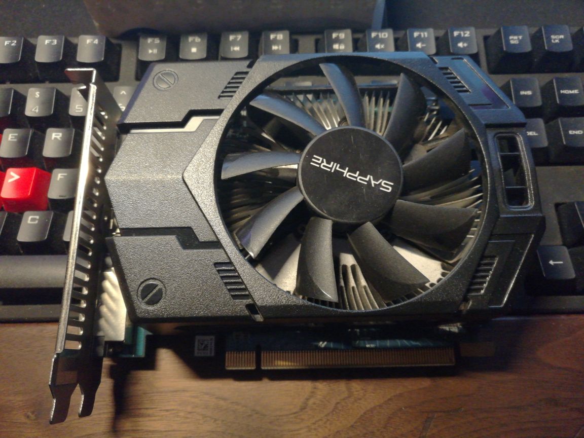 电脑硬件蓝宝石hd7770dr51g白金版已出