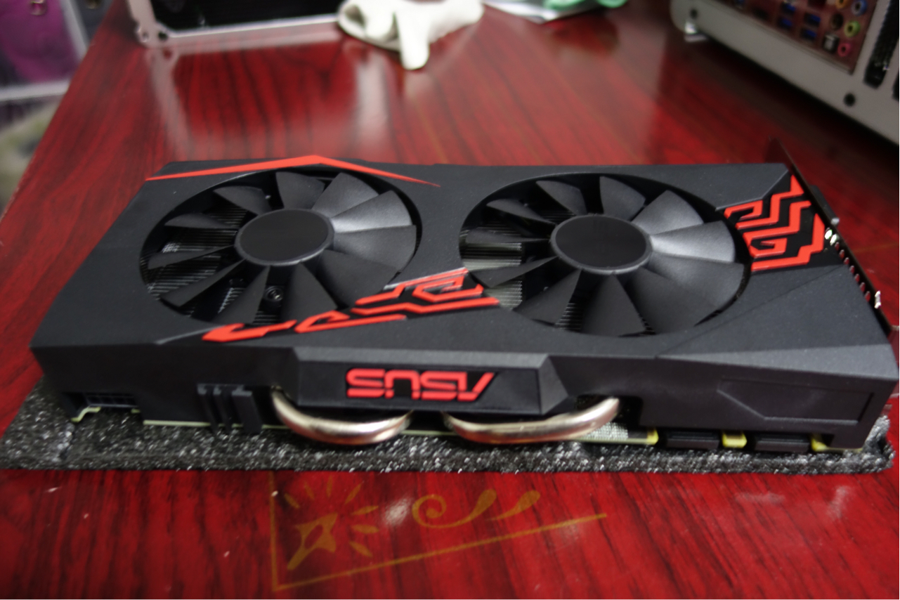 [其他问题]想换1080了,出一块华硕1070-o8g-gaming冰骑士,刚买三个月