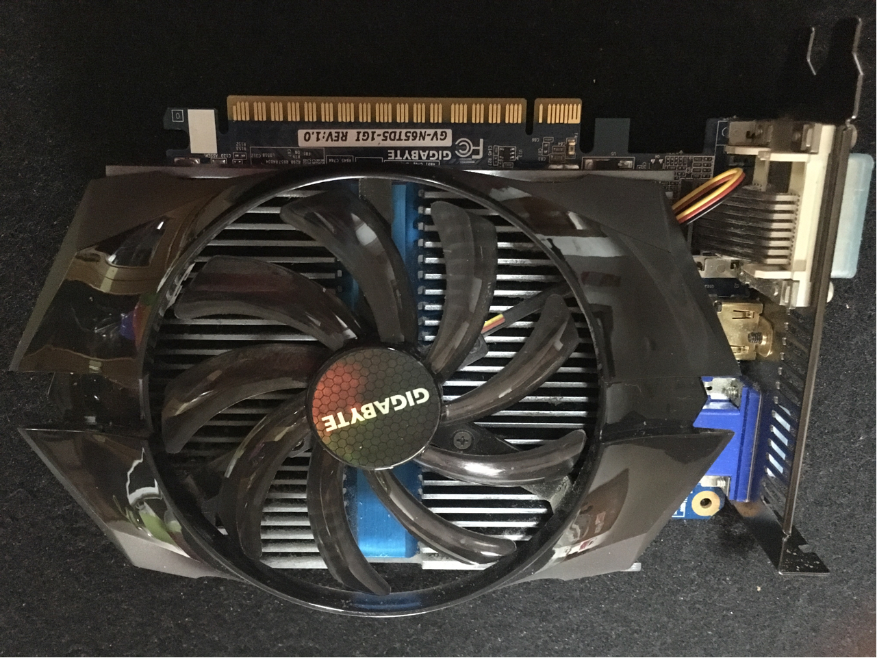 已售技嘉650ti显卡200不包邮