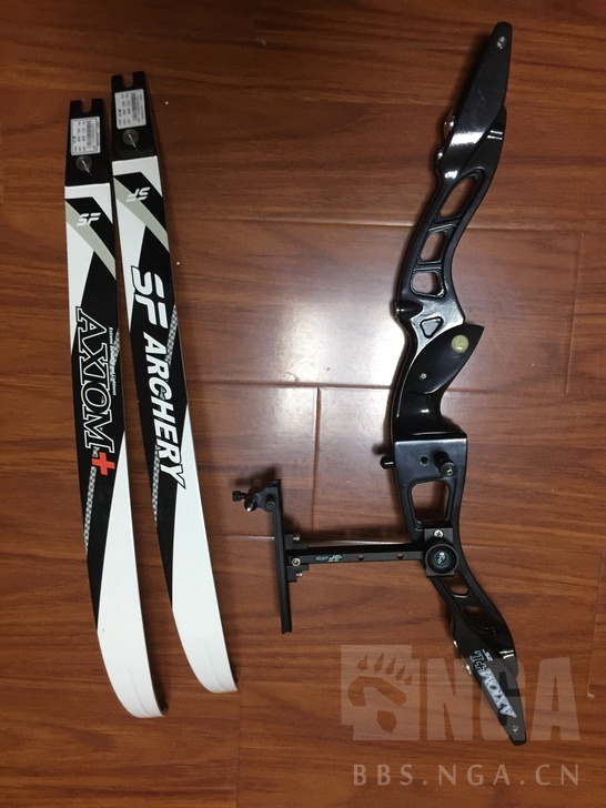 出个冷门的已出谢谢各位捧场sfal竞技反曲弓全套护具箭靶背包箭筒