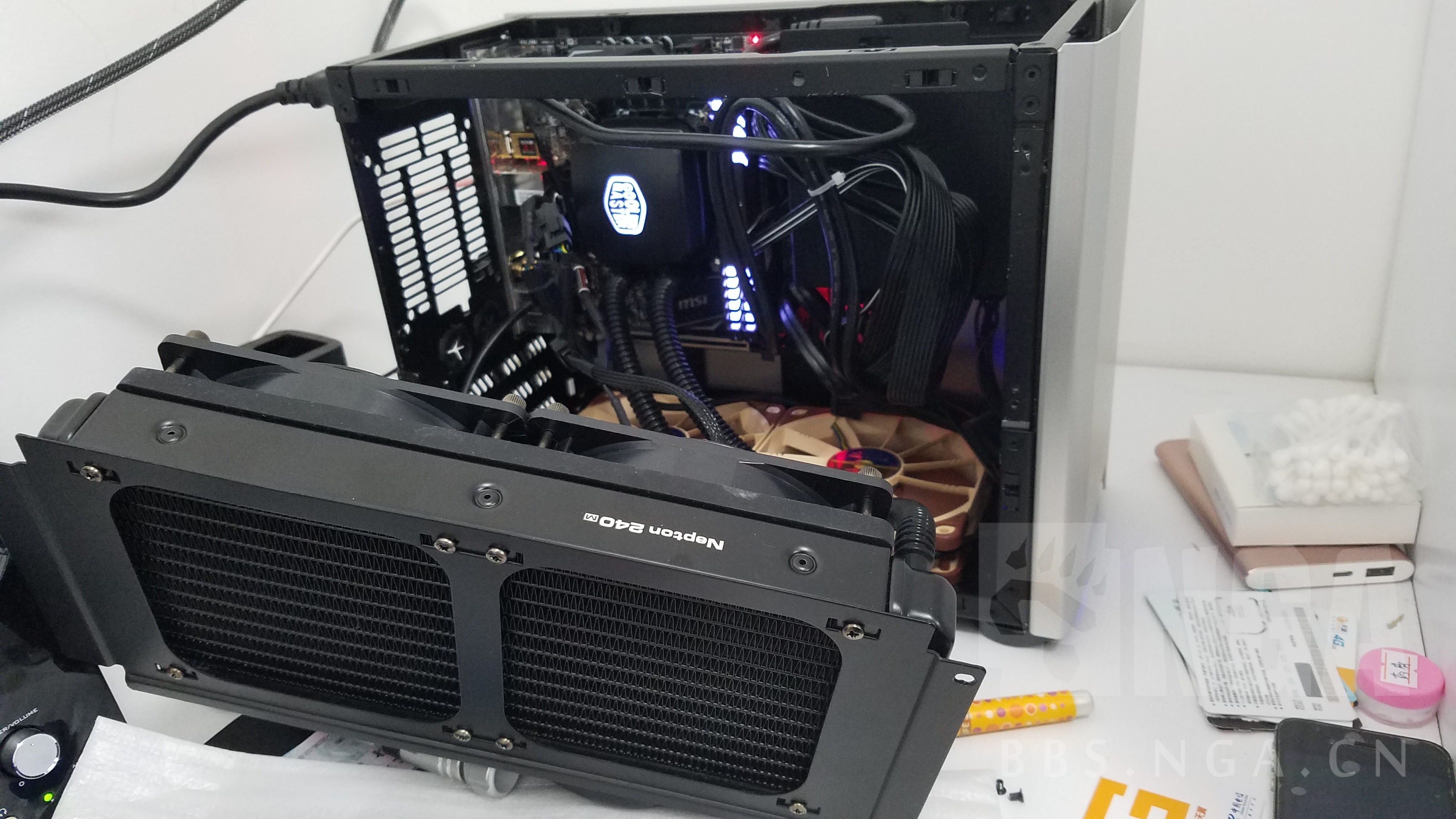 硬件产品讨论大家的水冷待机温度都是多少我的小钢炮ncase待机60多度