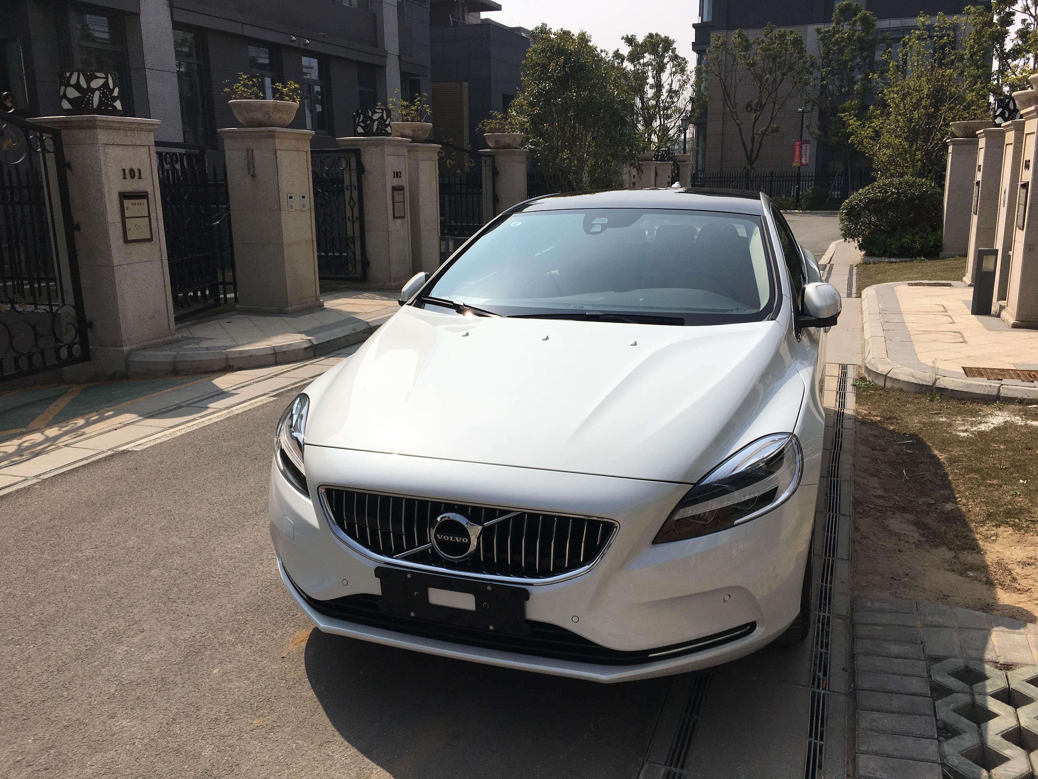 车版专栏提车作业沃尔沃v40t3智雅提车作业防一血