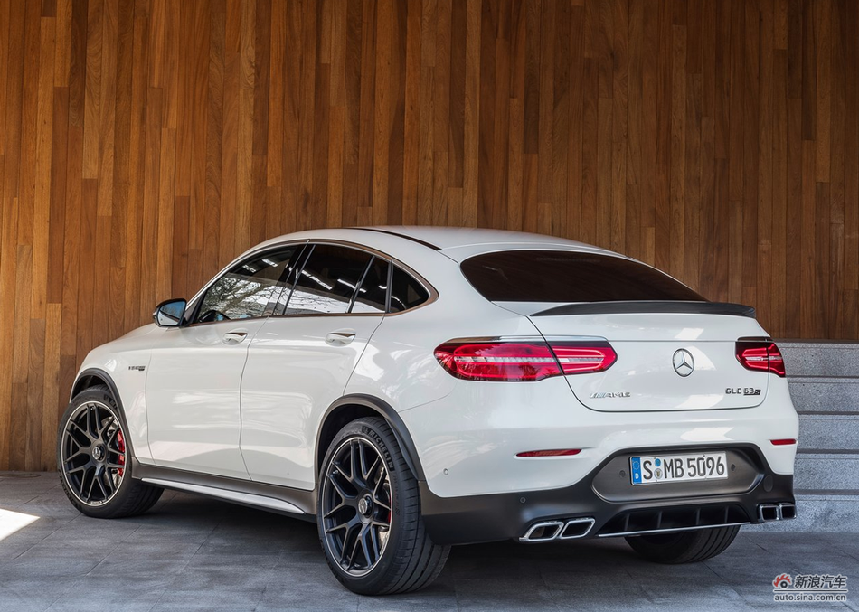 GLC63coupe,gle63coupe 奔驰发布全新性能suv车型amg glc63,glc63 coupe