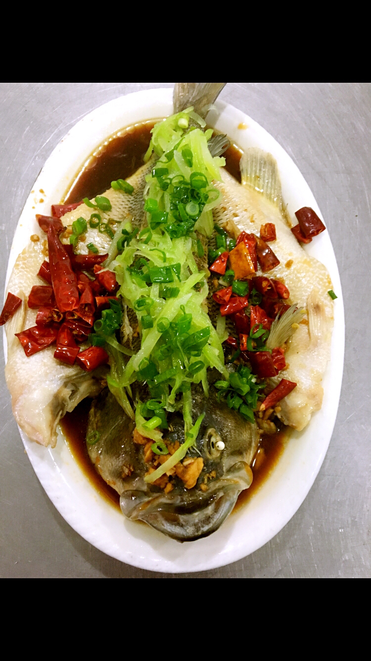 教学教大家做一下温州风味的葱油鱼