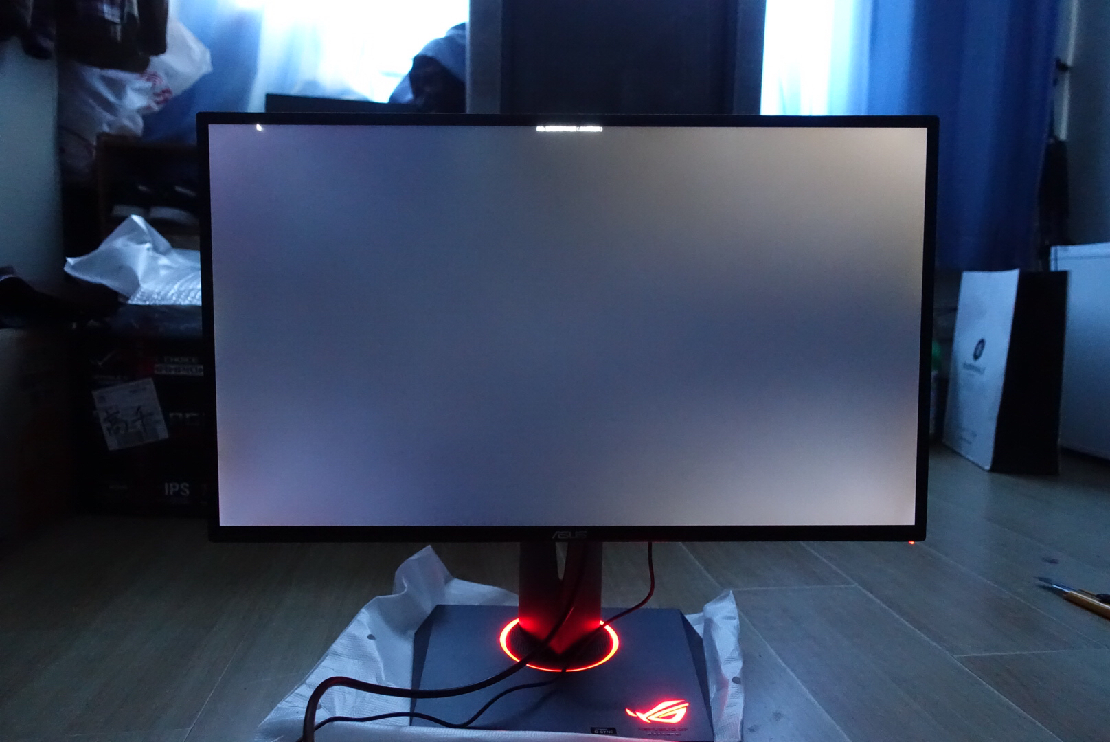 pg279q简单开箱感人漏光