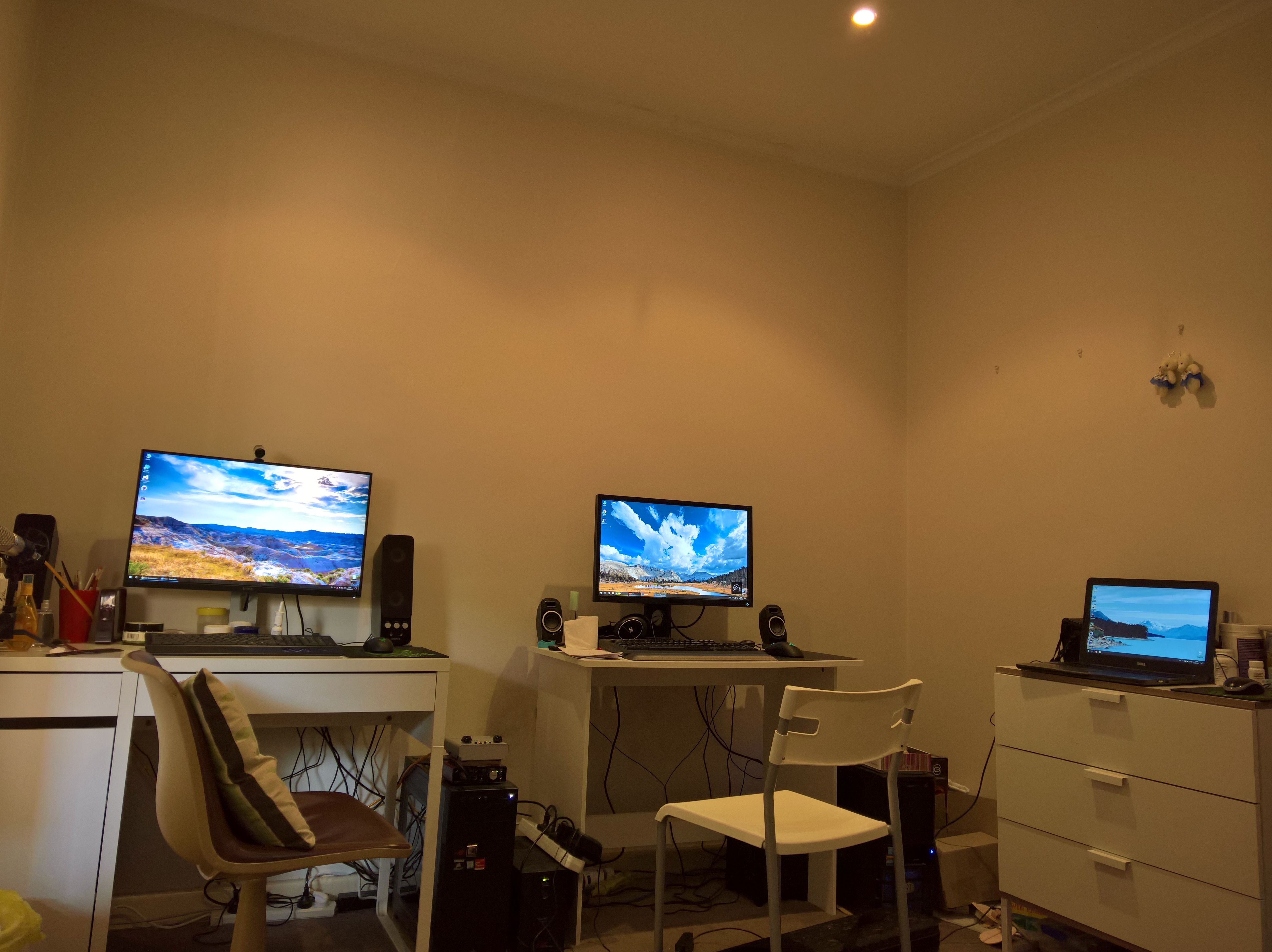 [笔记本] 家里2个本本都爆炸了,老婆天天在家抢电脑.