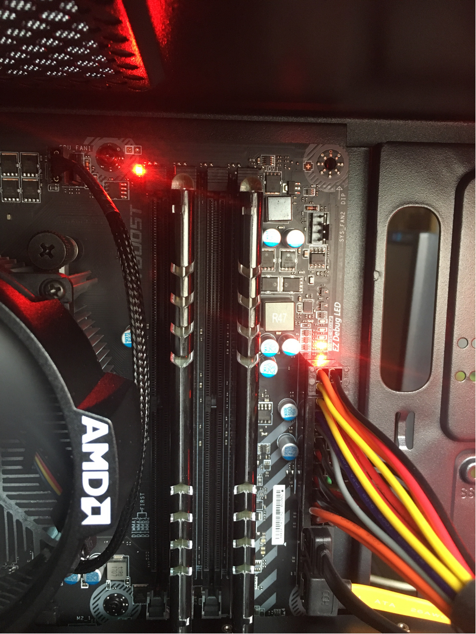 [求助]小白第一次装机,主板boot等一直亮