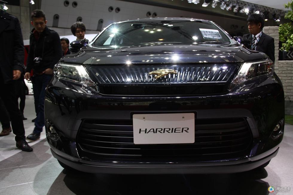 丰田harrier3车标飞鹰状