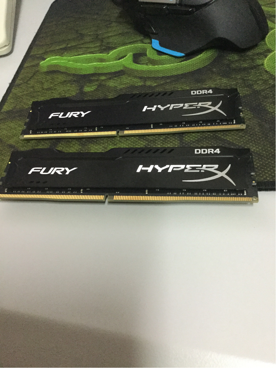 已出电脑硬件问个价去年6月在京东买的二条金士顿fury2400ddr48g