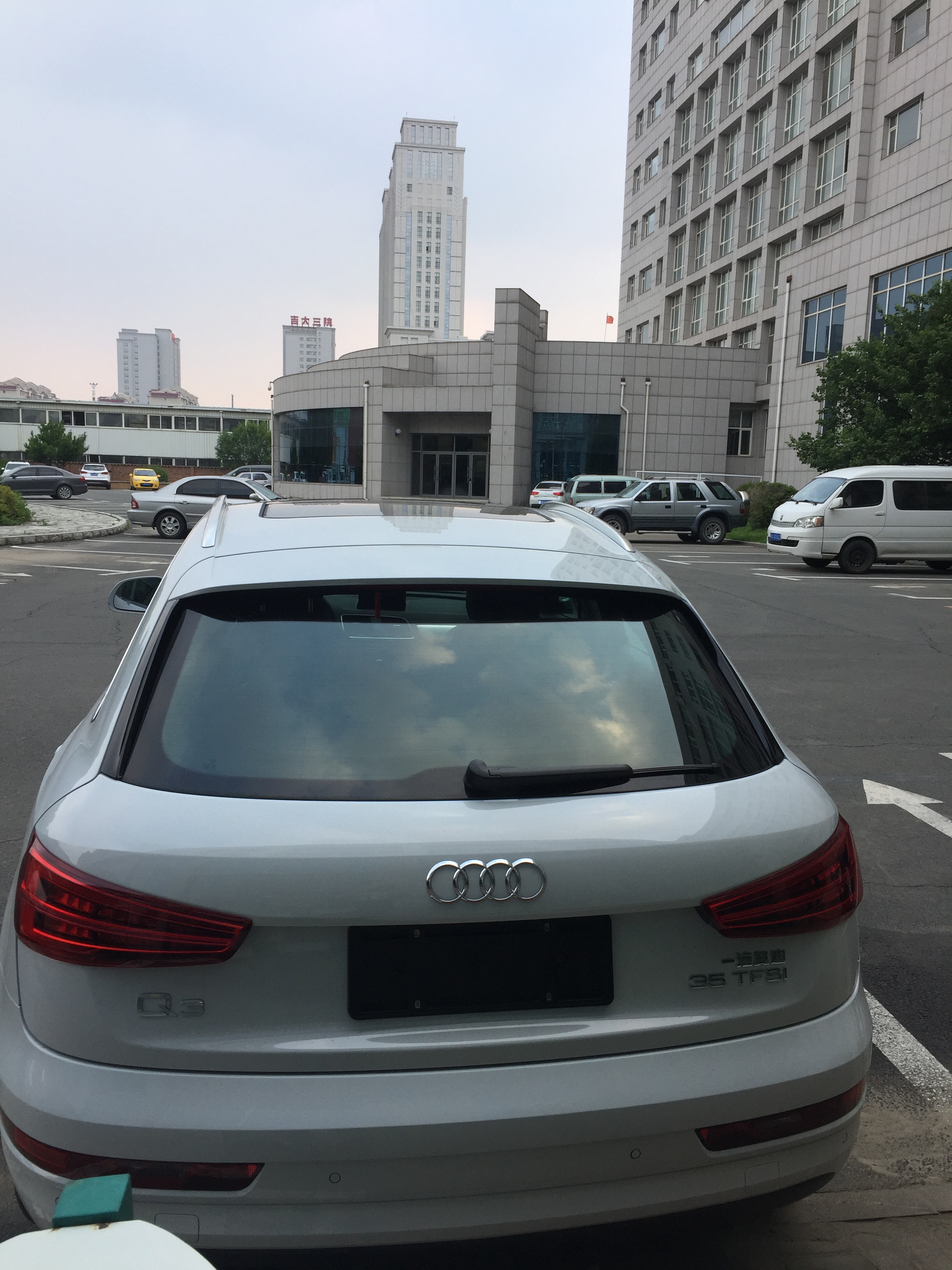 [车版专栏-提车作业] 强上bba之女人根本不懂车之奥迪扣3提车作业 70