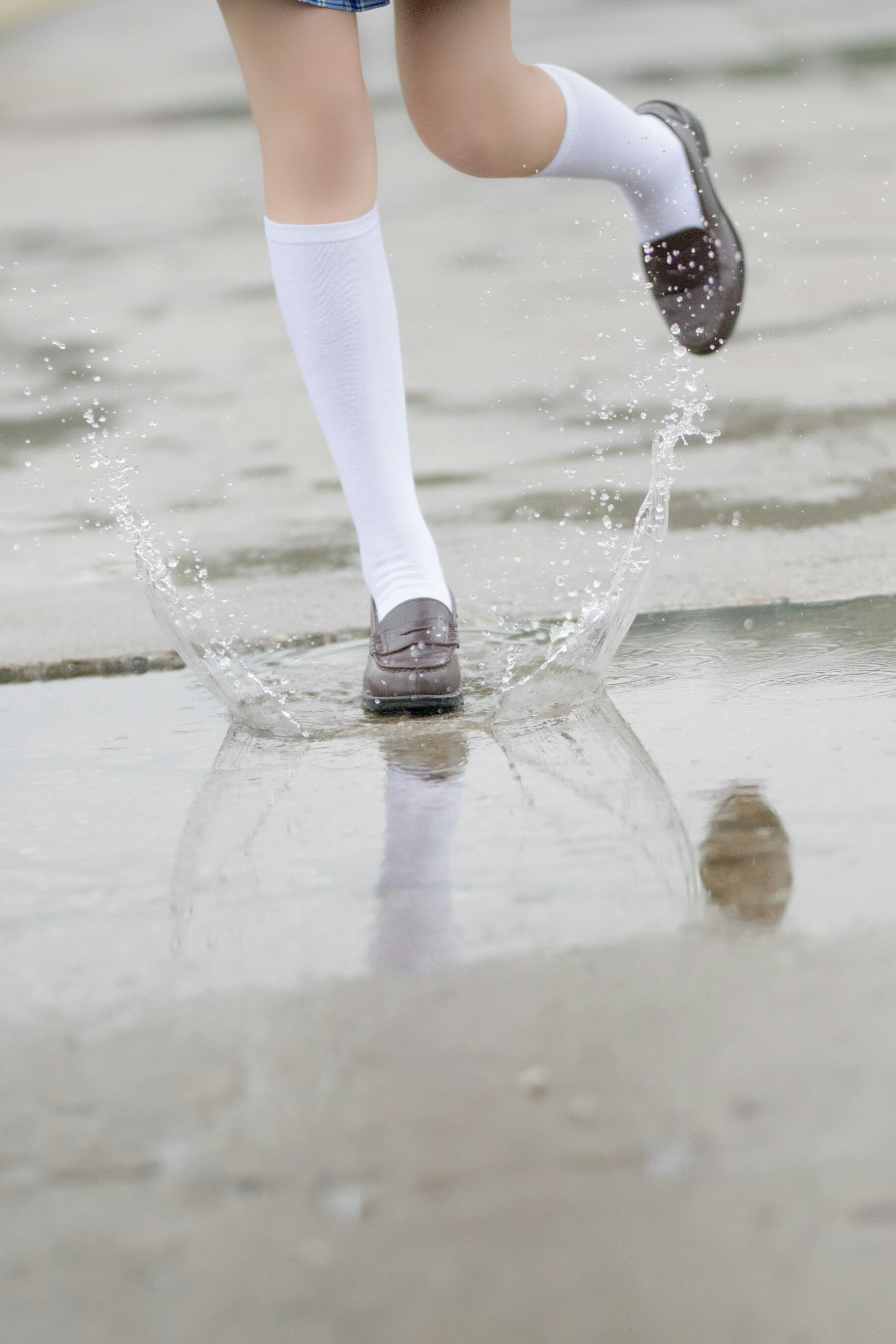 摄影专贴雨天jk