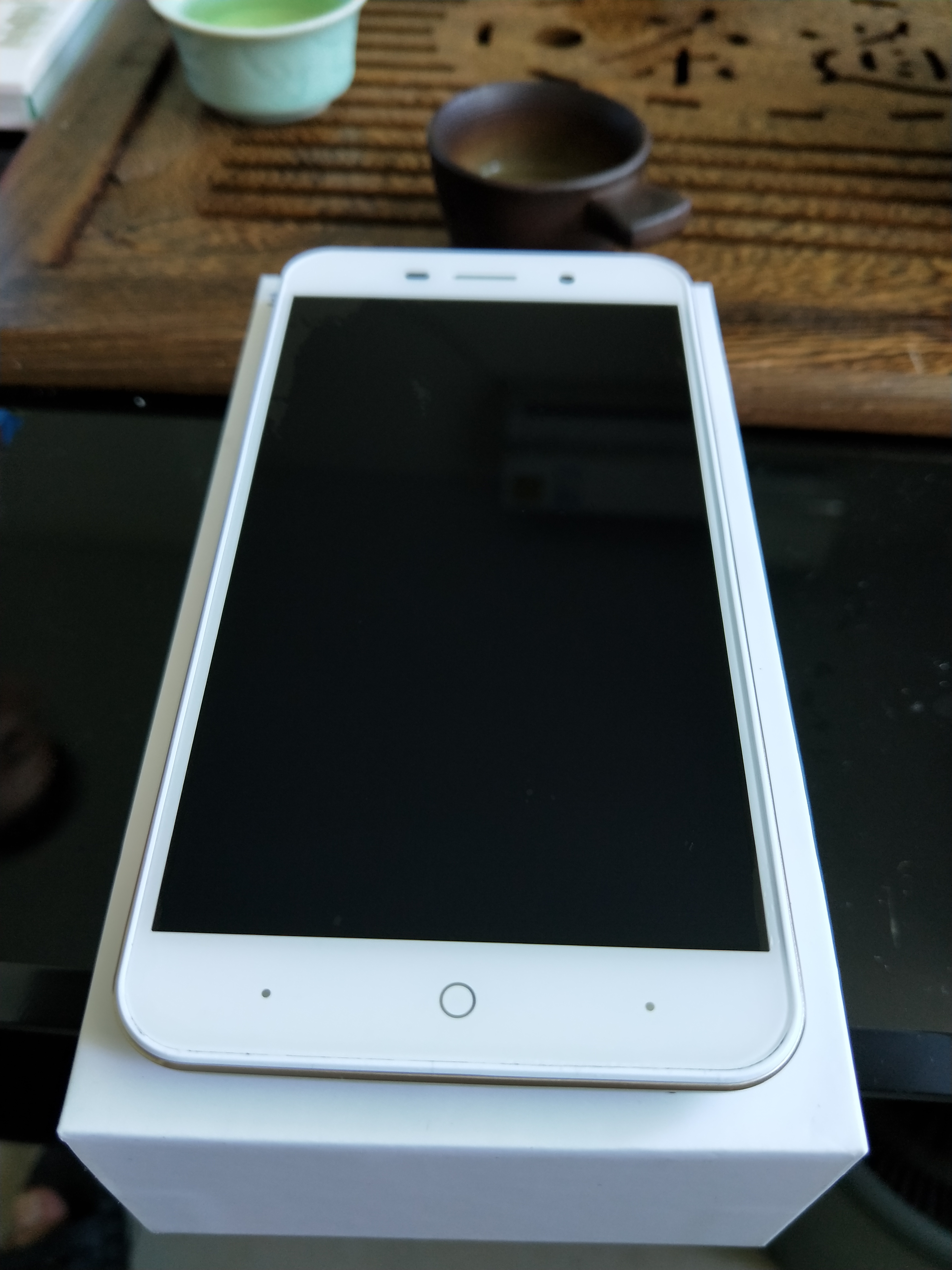 [手机平板]出个中兴手机zte ba602,全新的[已出]