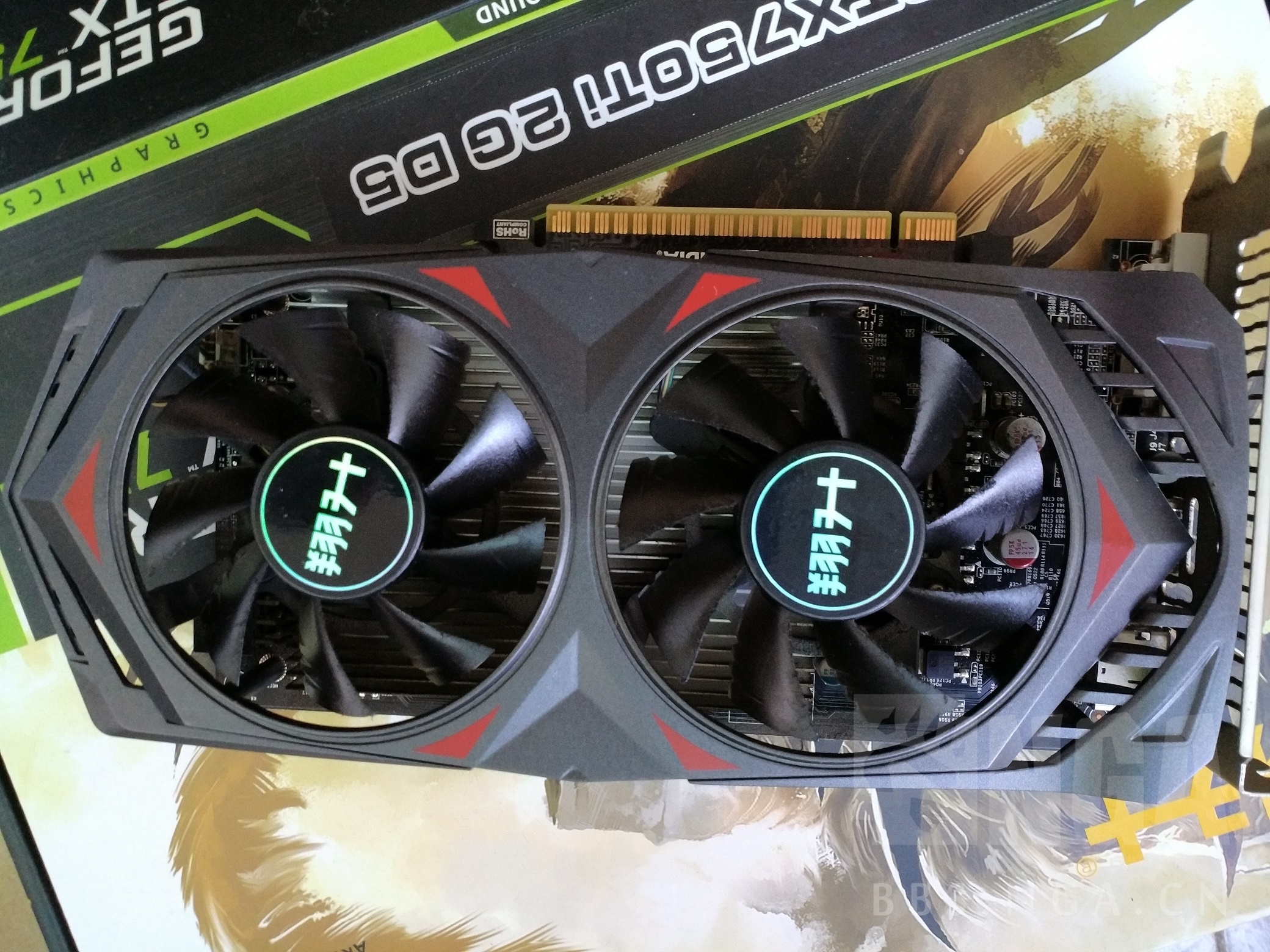 电脑硬件出自用翔升金刚狼gtx750ti芝奇ddr31600频率8g内存金色16g