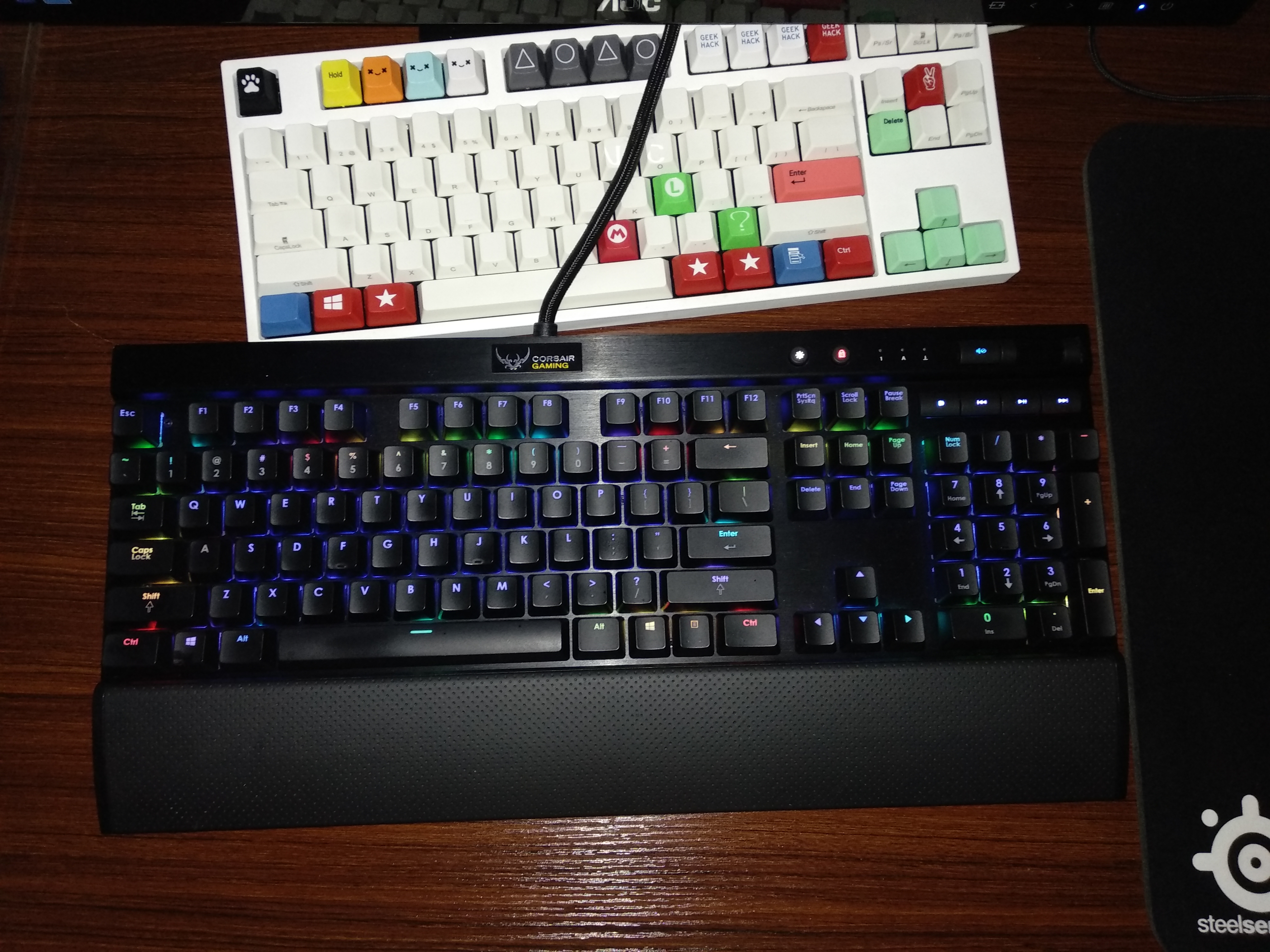 [游戏外设  重新出leopold 赤色限定红轴 87键位