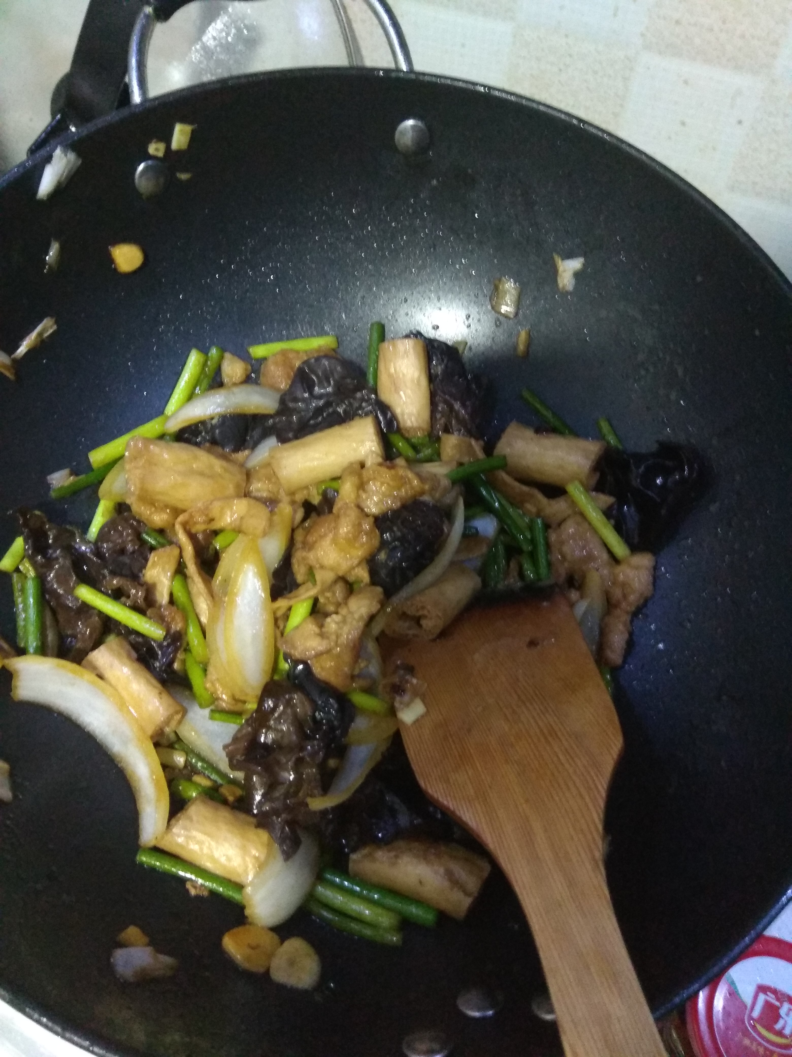 介绍一道山西家常菜,山西风格的过油肉